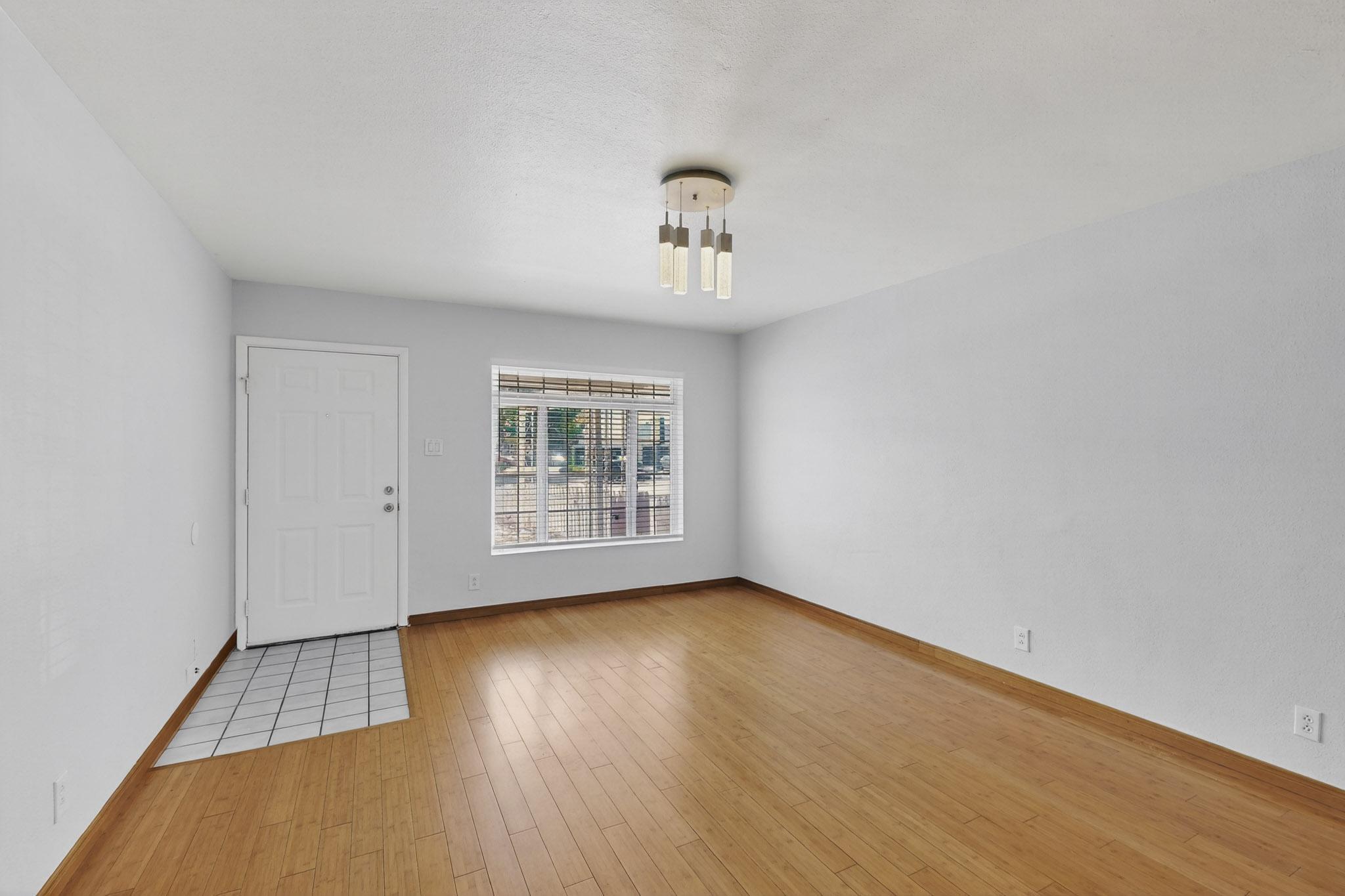 8623 Menaul Boulevard NE