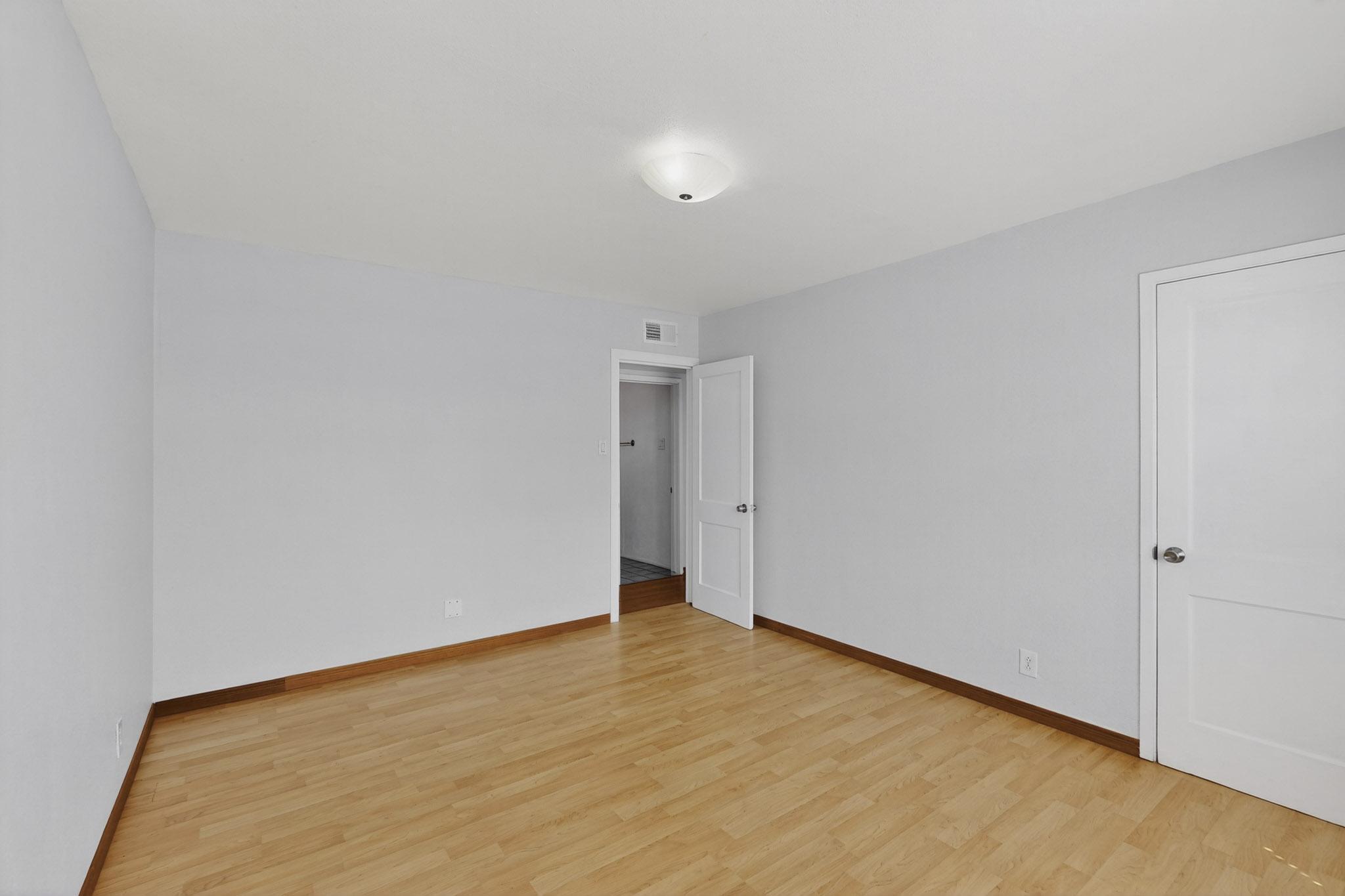 8623 Menaul Boulevard NE