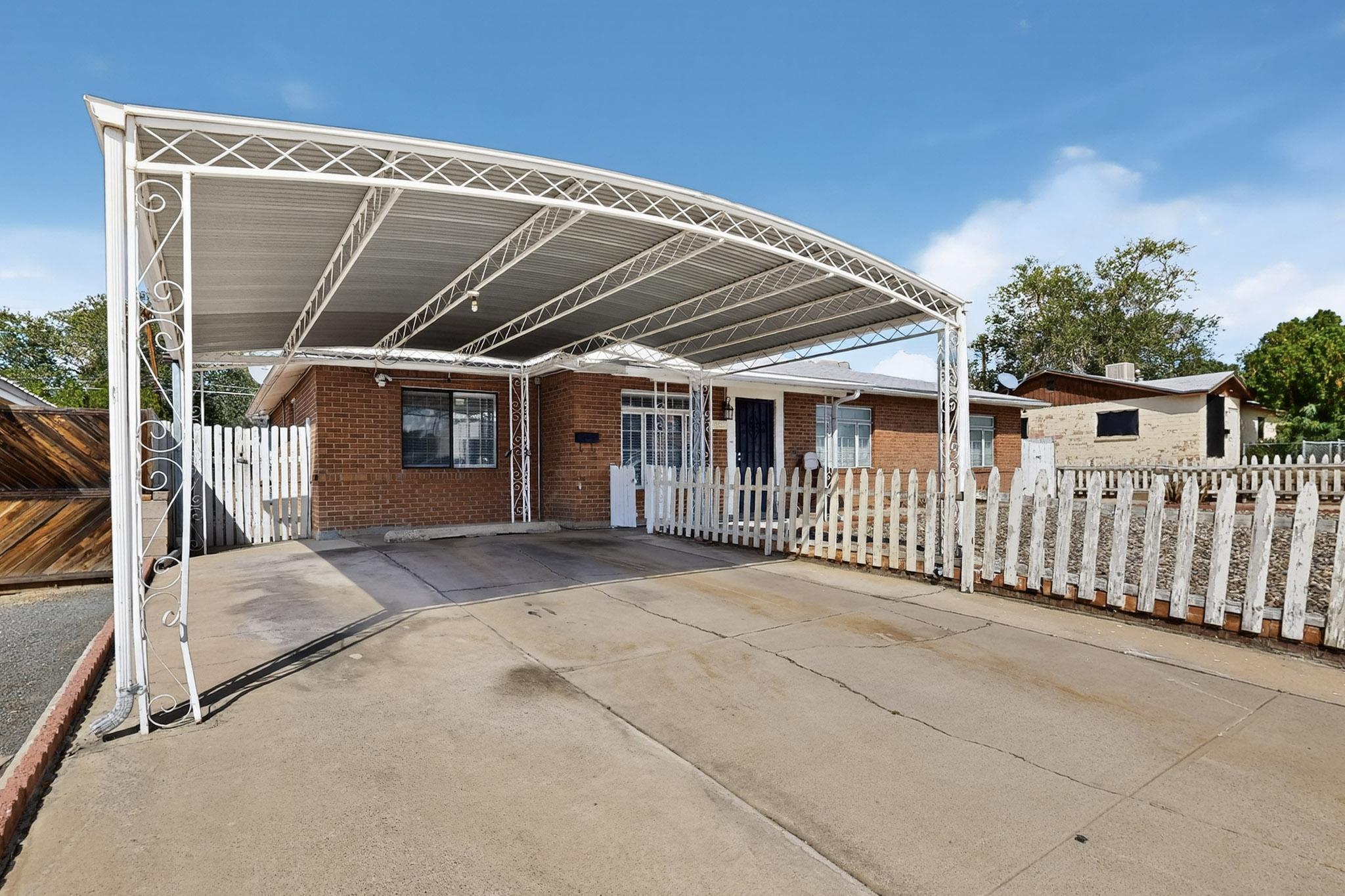 8623 Menaul Boulevard NE