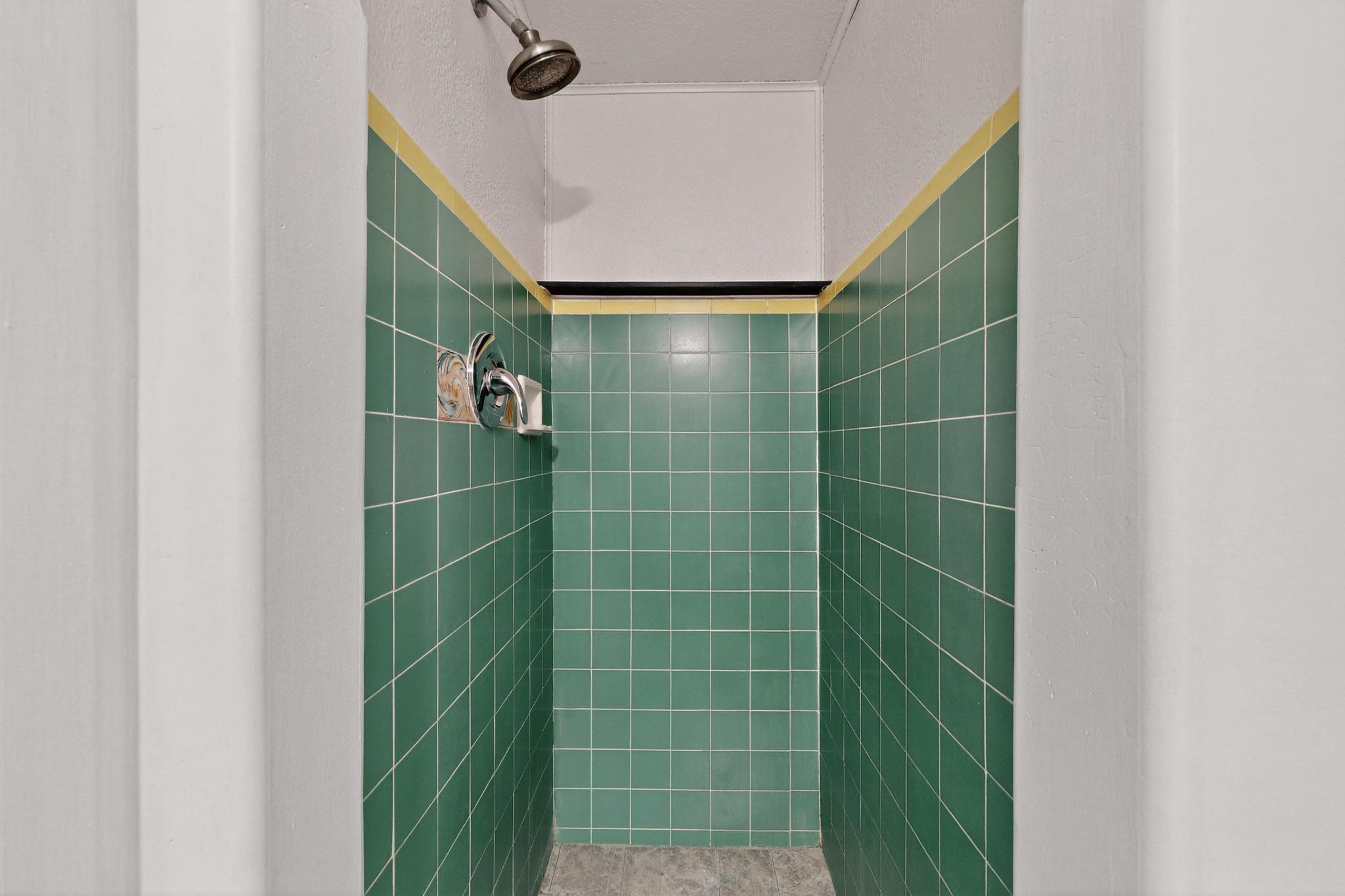 8623 Menaul Boulevard NE