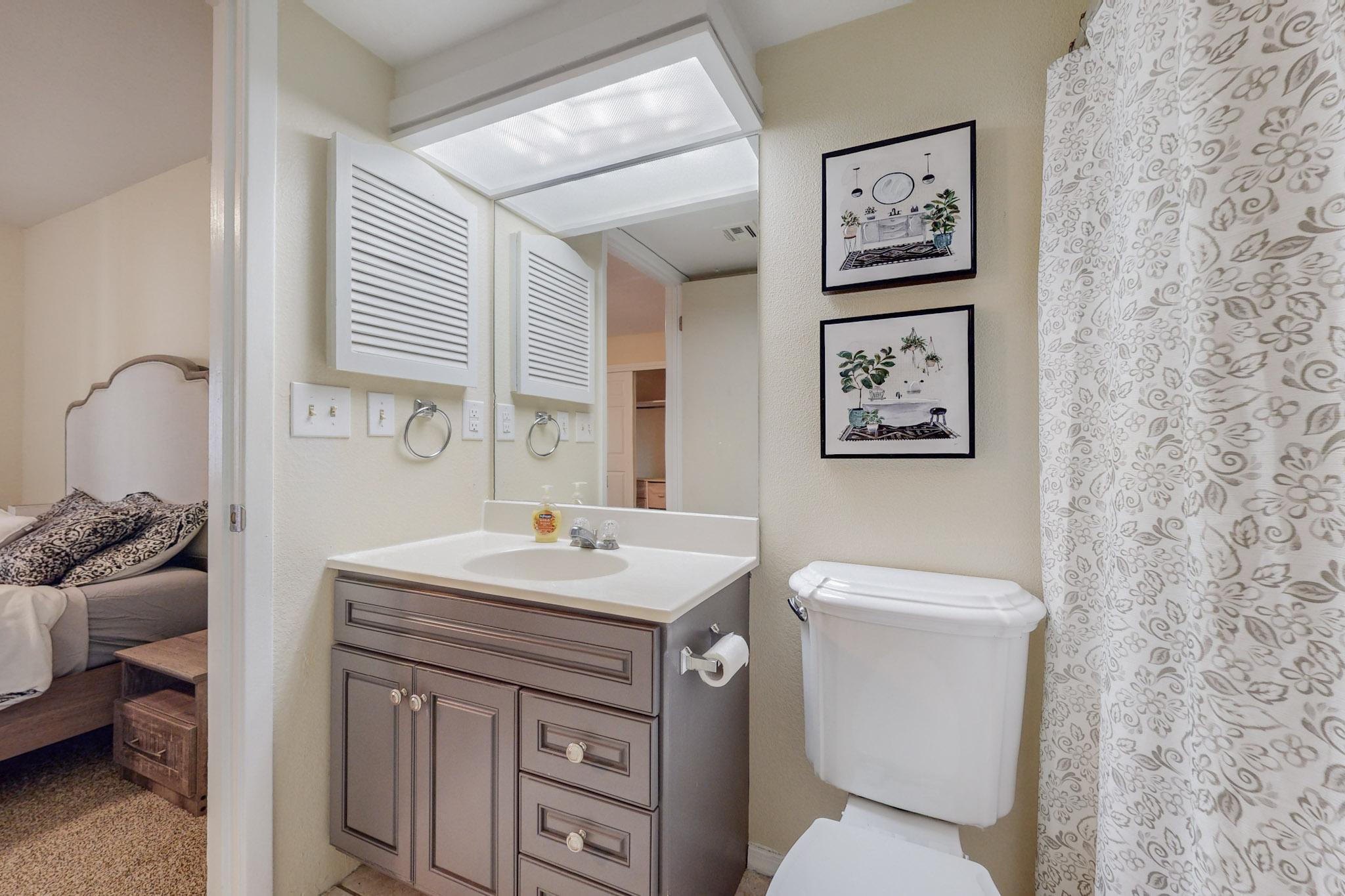 1601 PENNSYLVANIA Street NE Q10