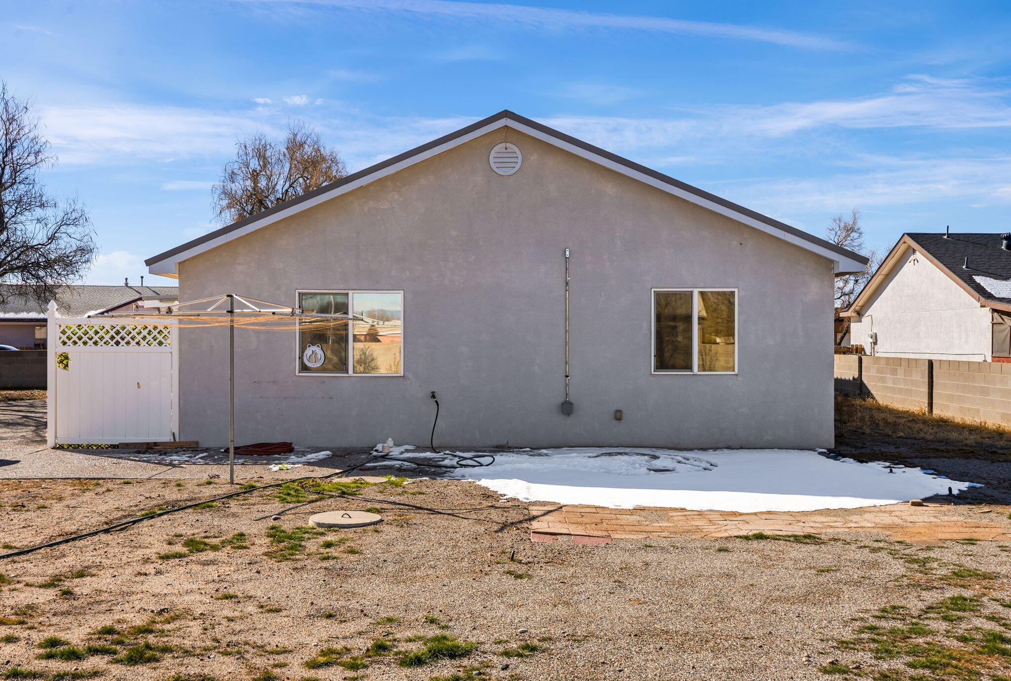 42 Milton Loop
