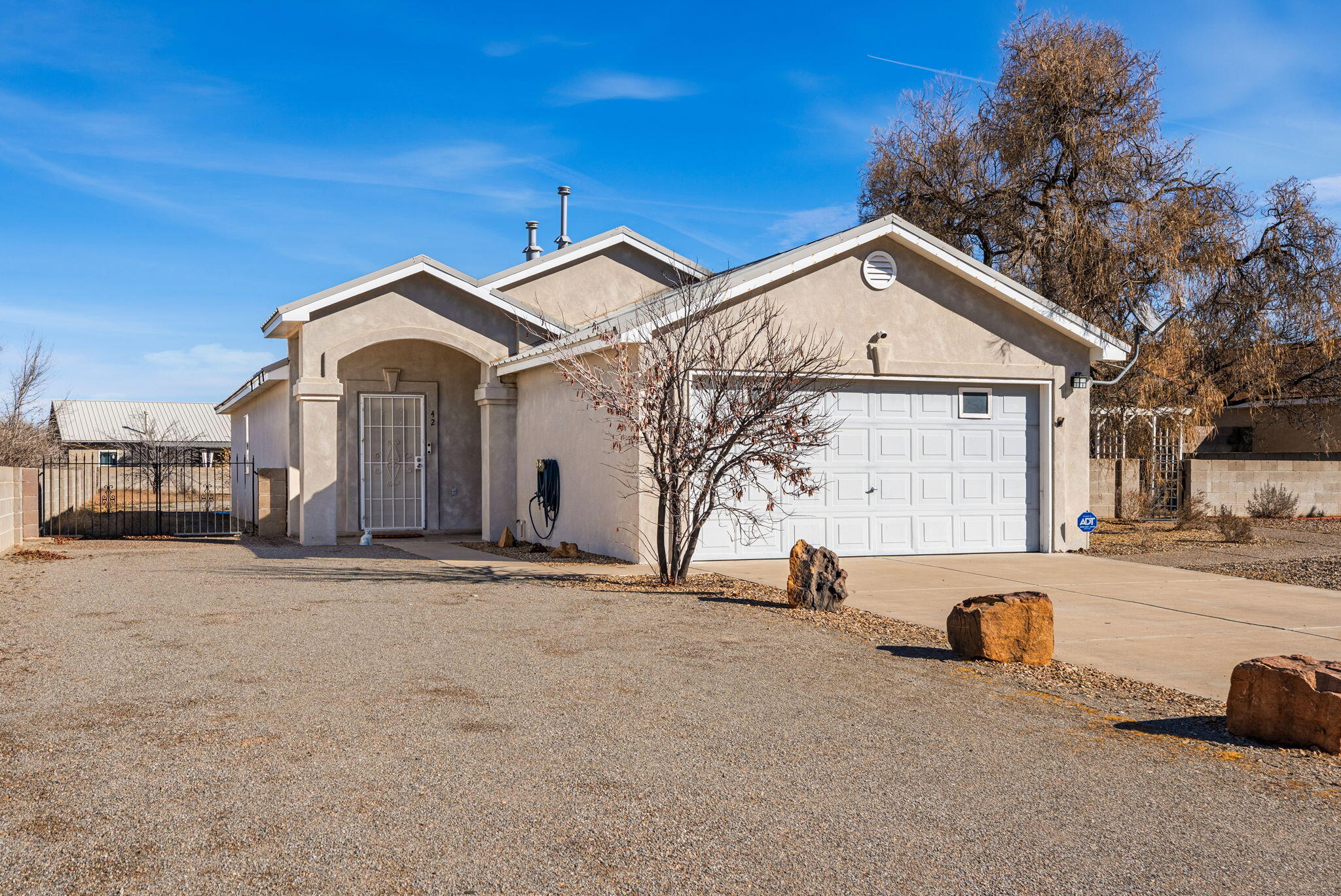 42 Milton Loop