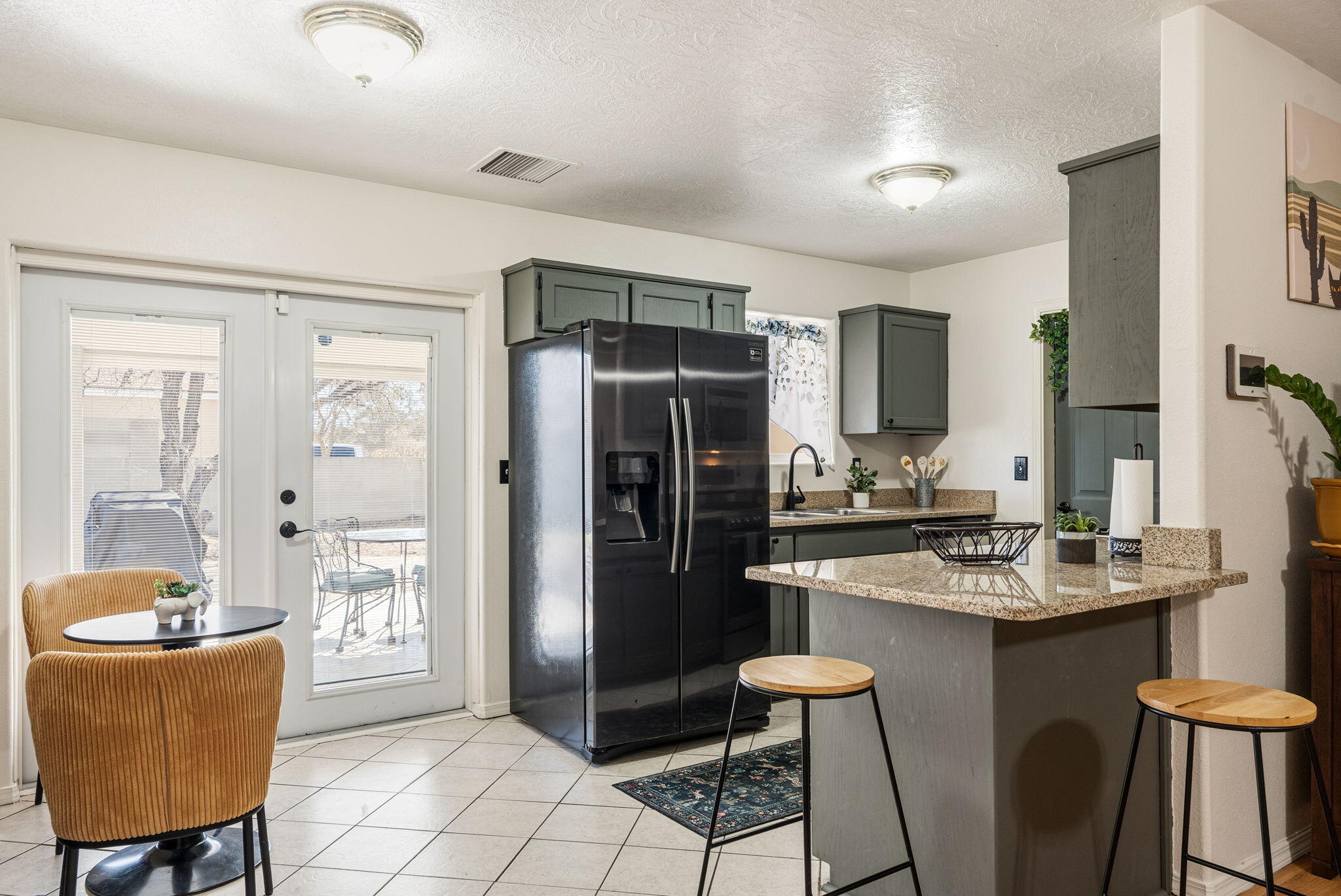 42 Milton Loop