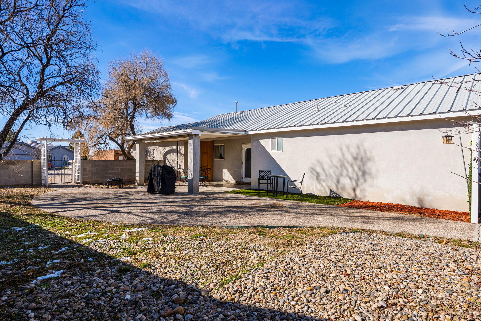 42 Milton Loop