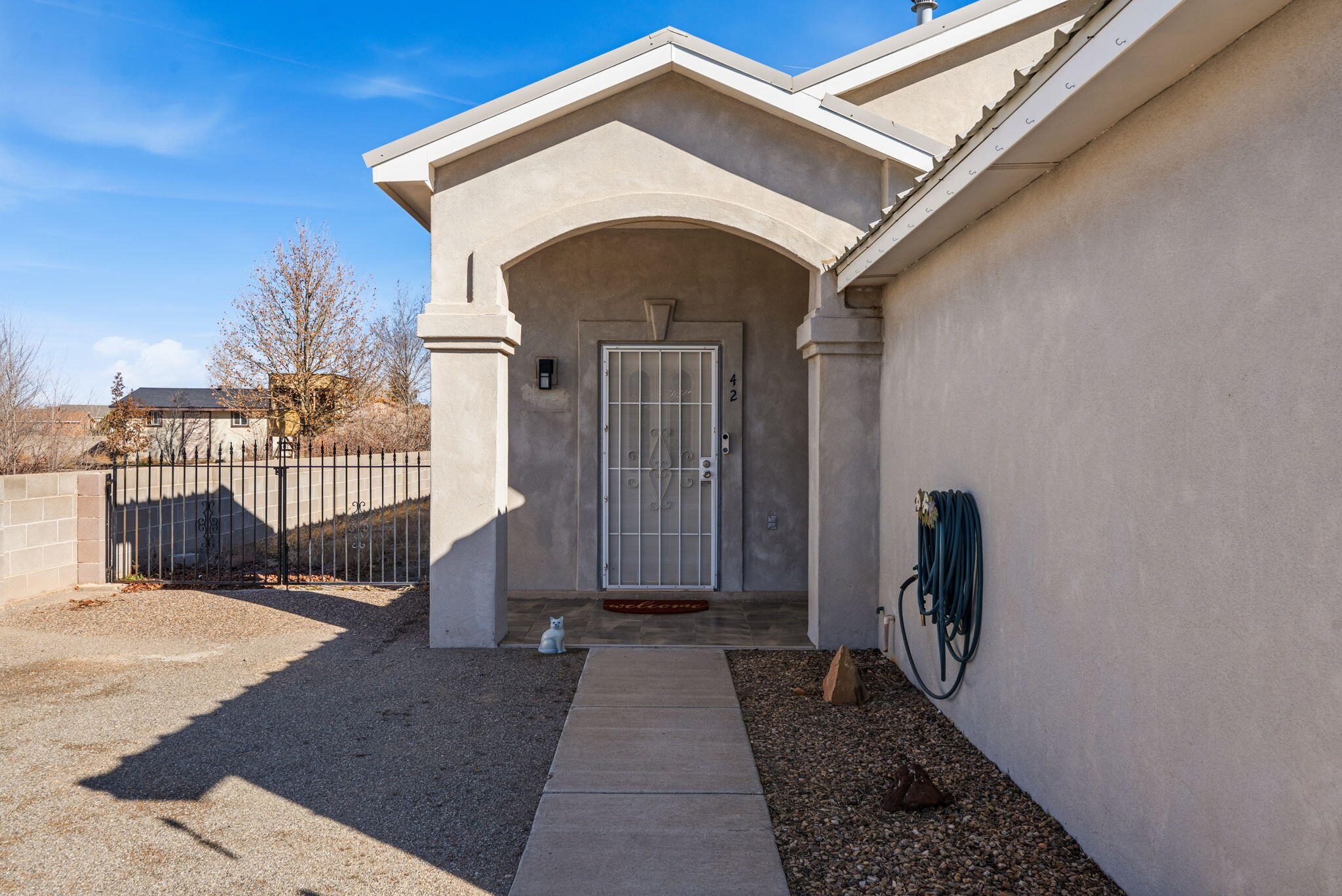 42 Milton Loop