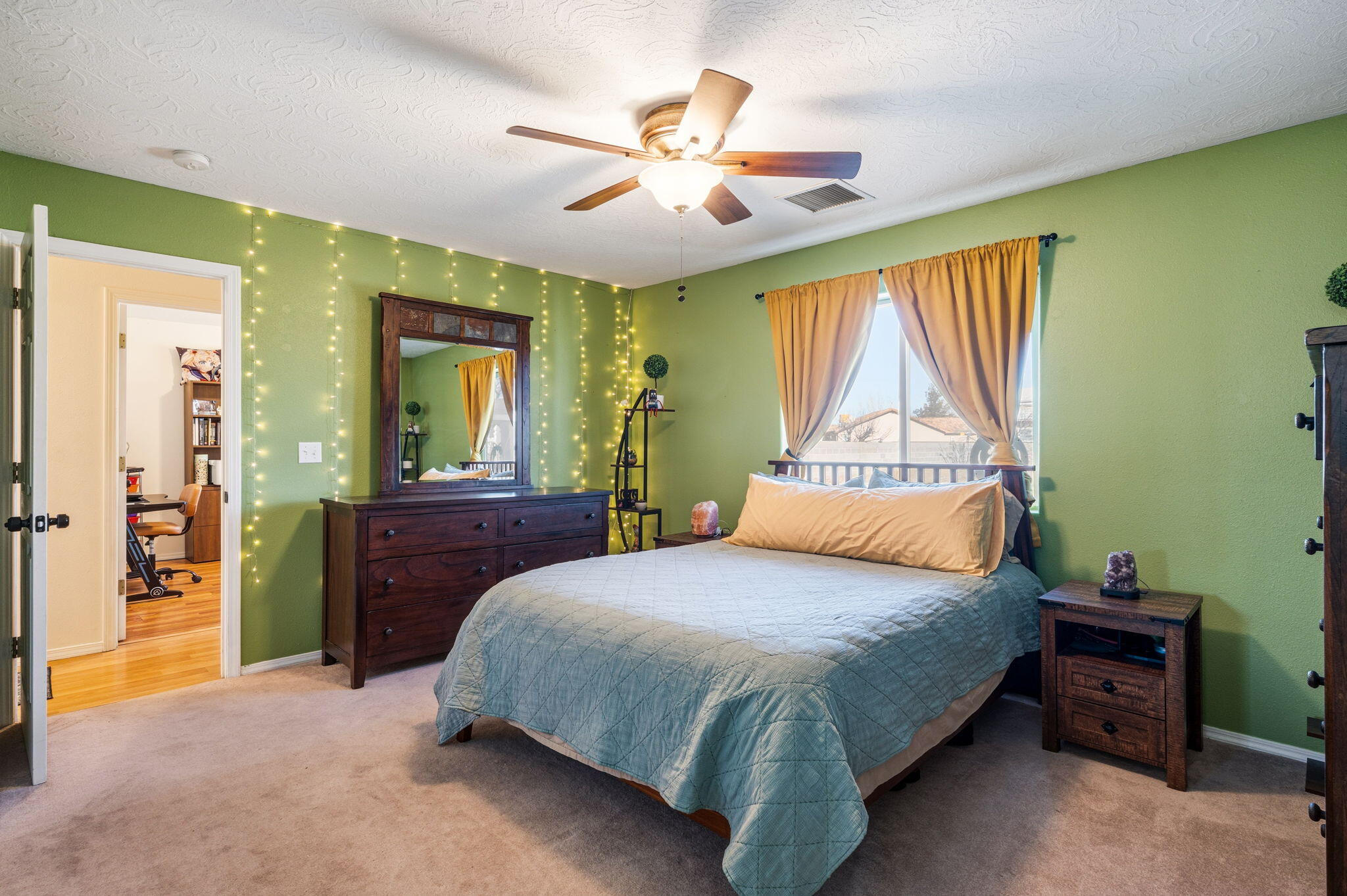42 Milton Loop