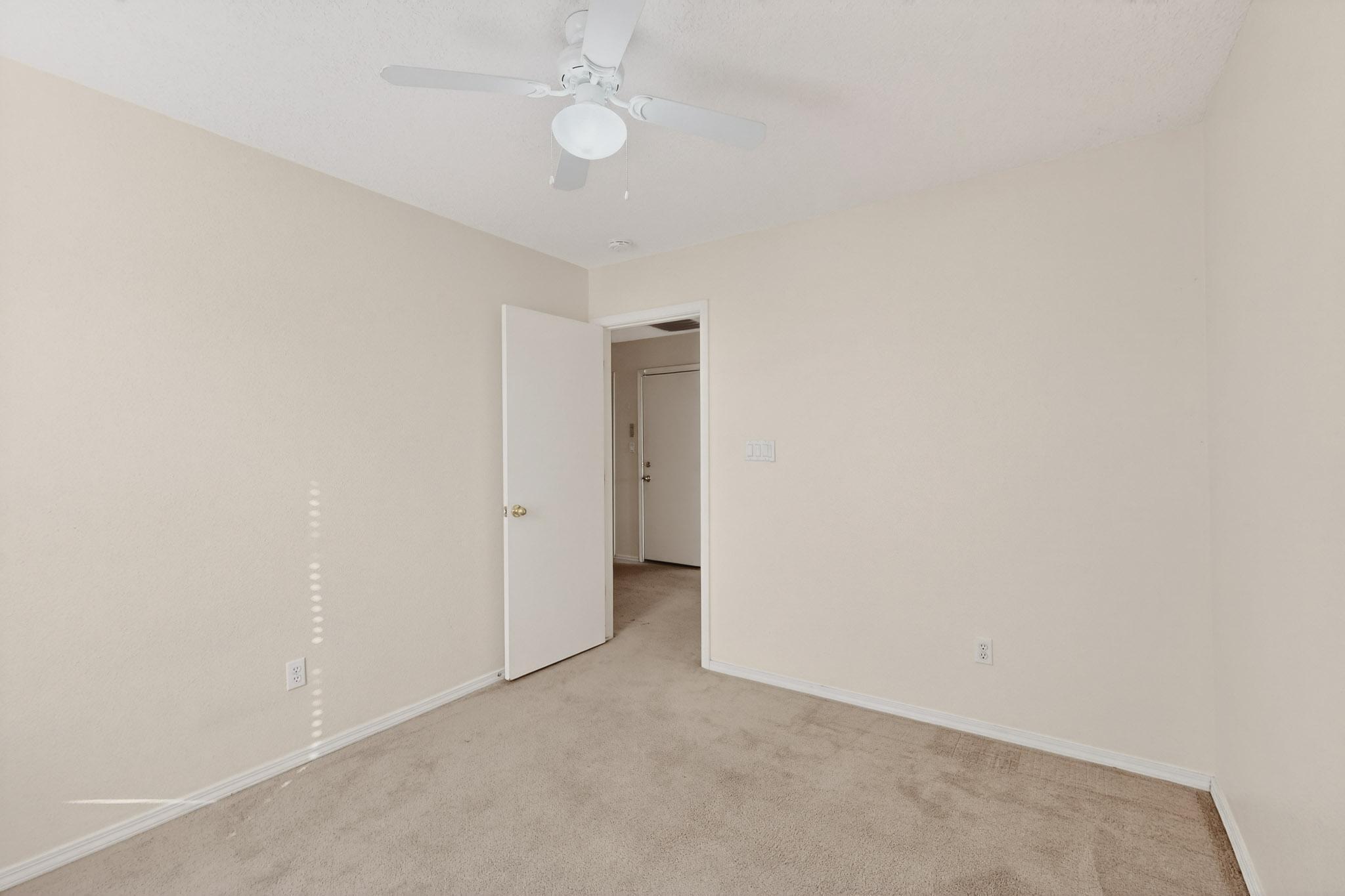 8931 Dakota Ridge Road SW