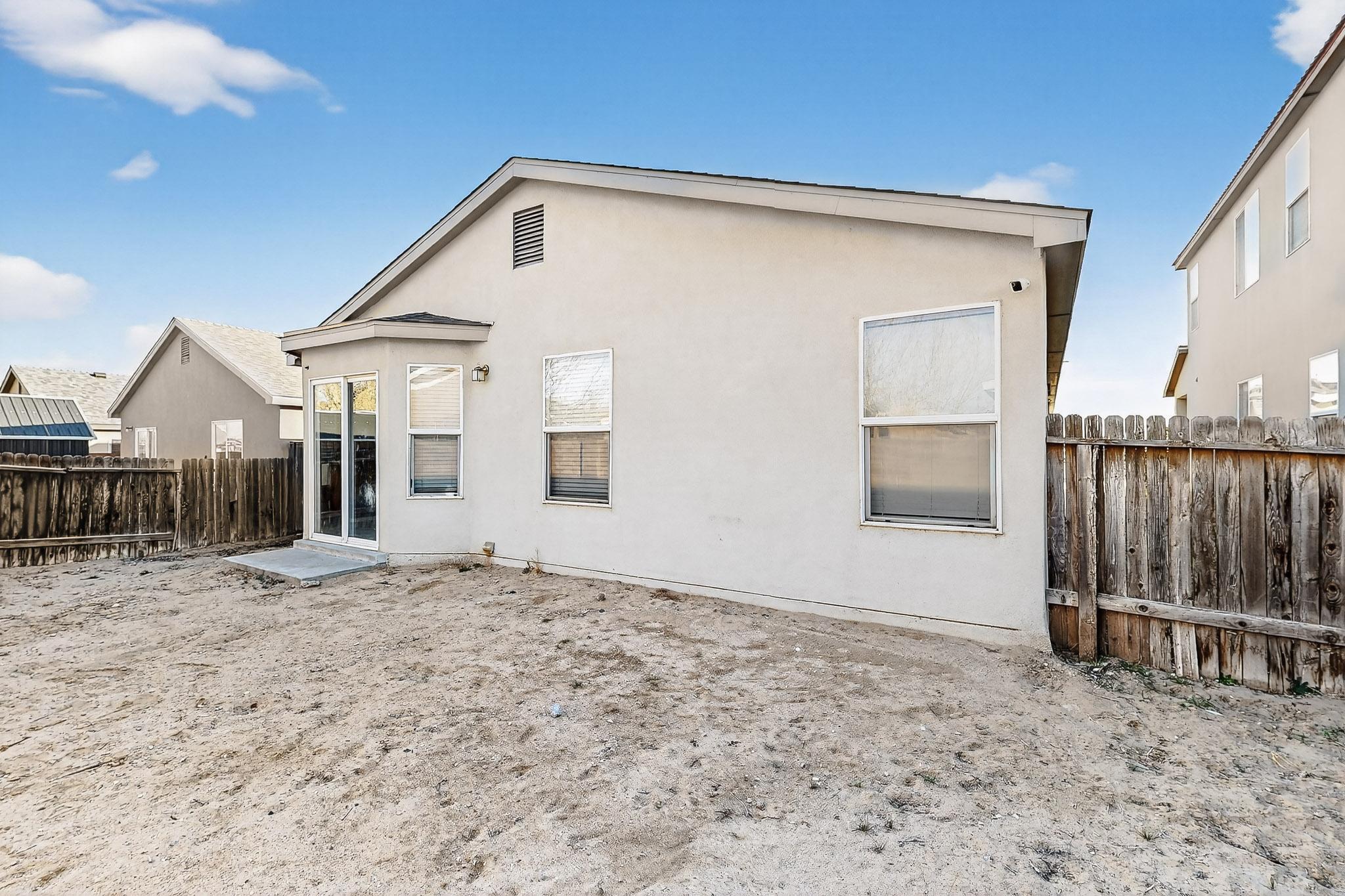 8931 Dakota Ridge Road SW