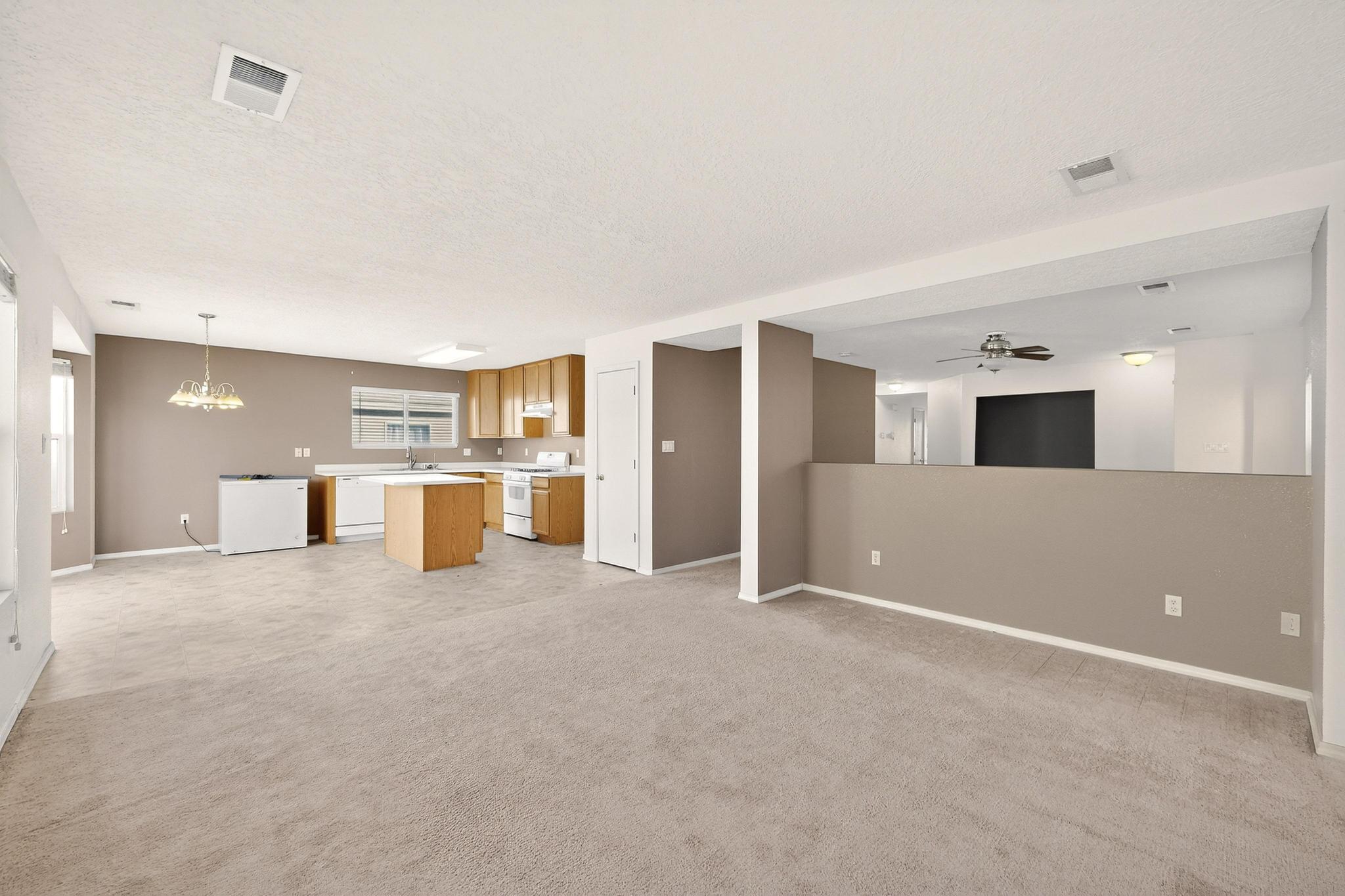 8931 Dakota Ridge Road SW