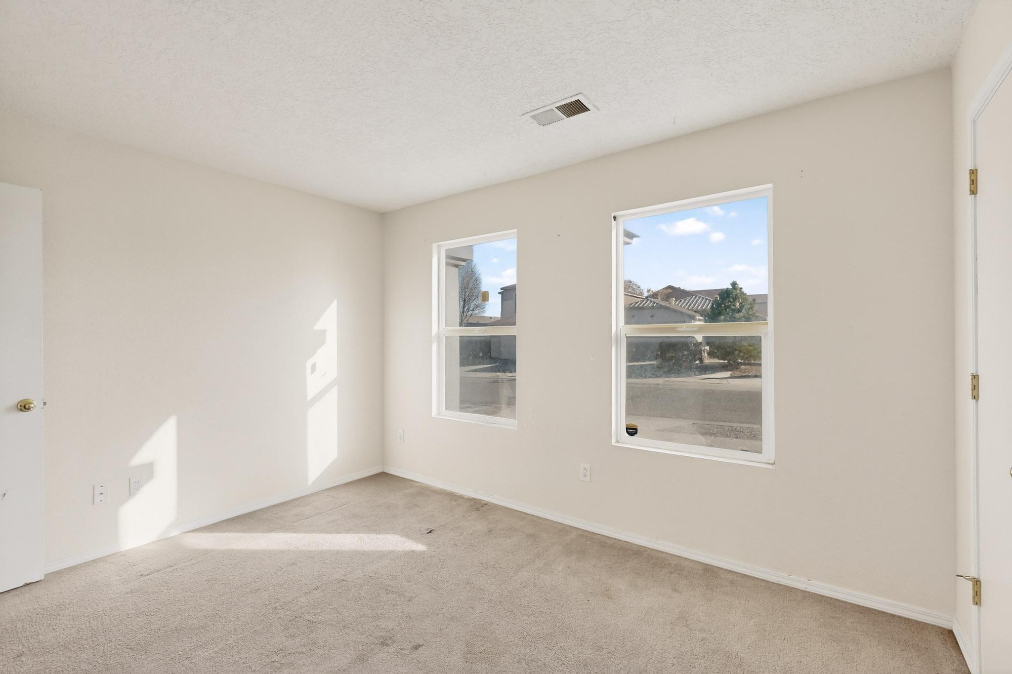 8931 Dakota Ridge Road SW