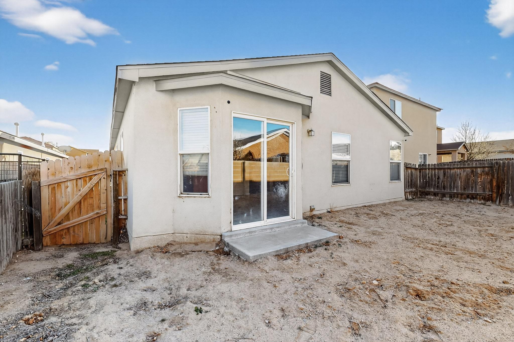 8931 Dakota Ridge Road SW