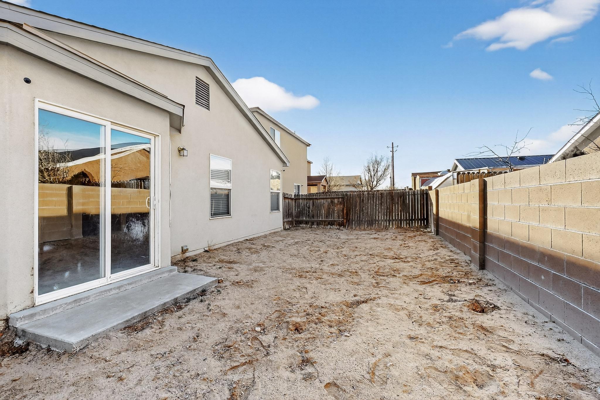 8931 Dakota Ridge Road SW