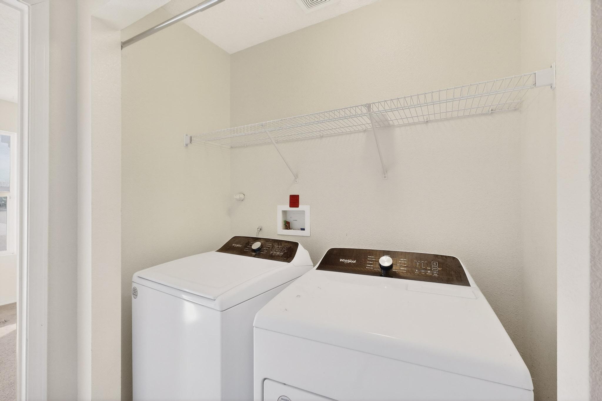 8931 Dakota Ridge Road SW