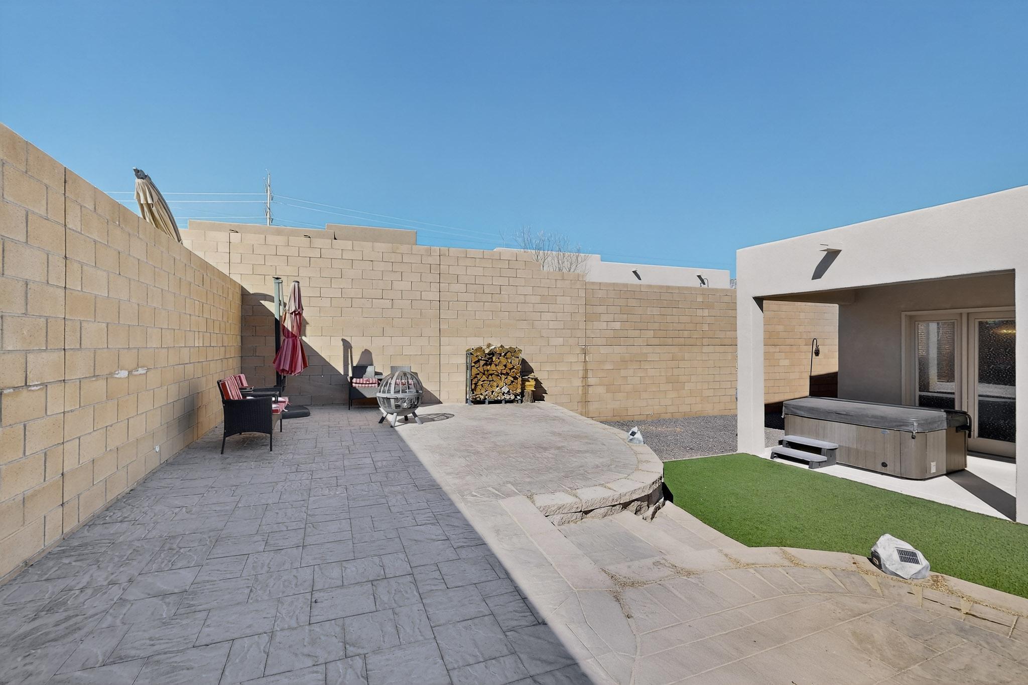 5204 Bullseye Road NE