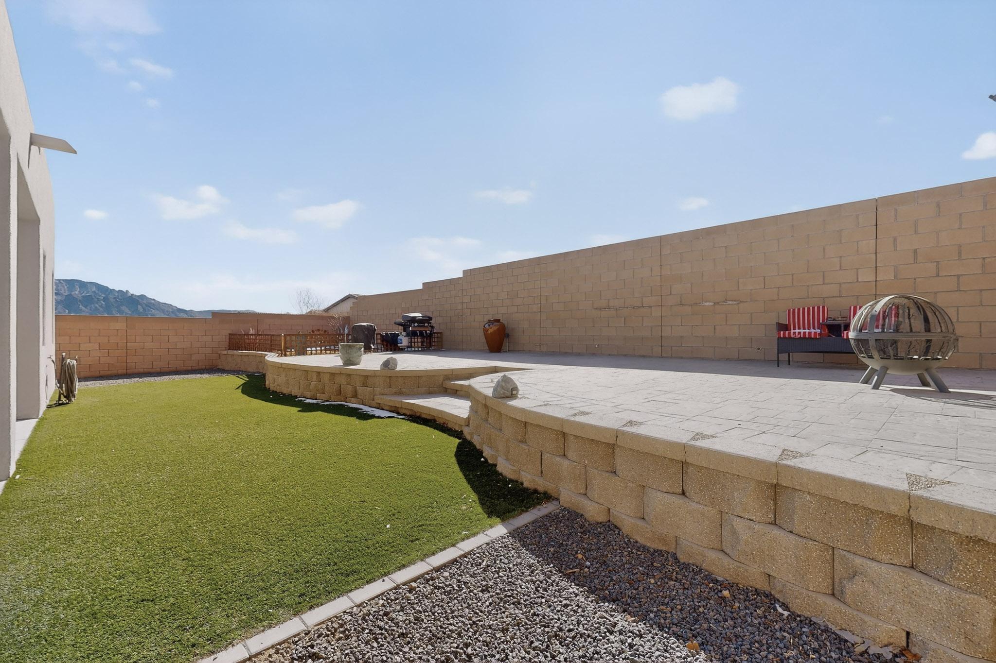 5204 Bullseye Road NE