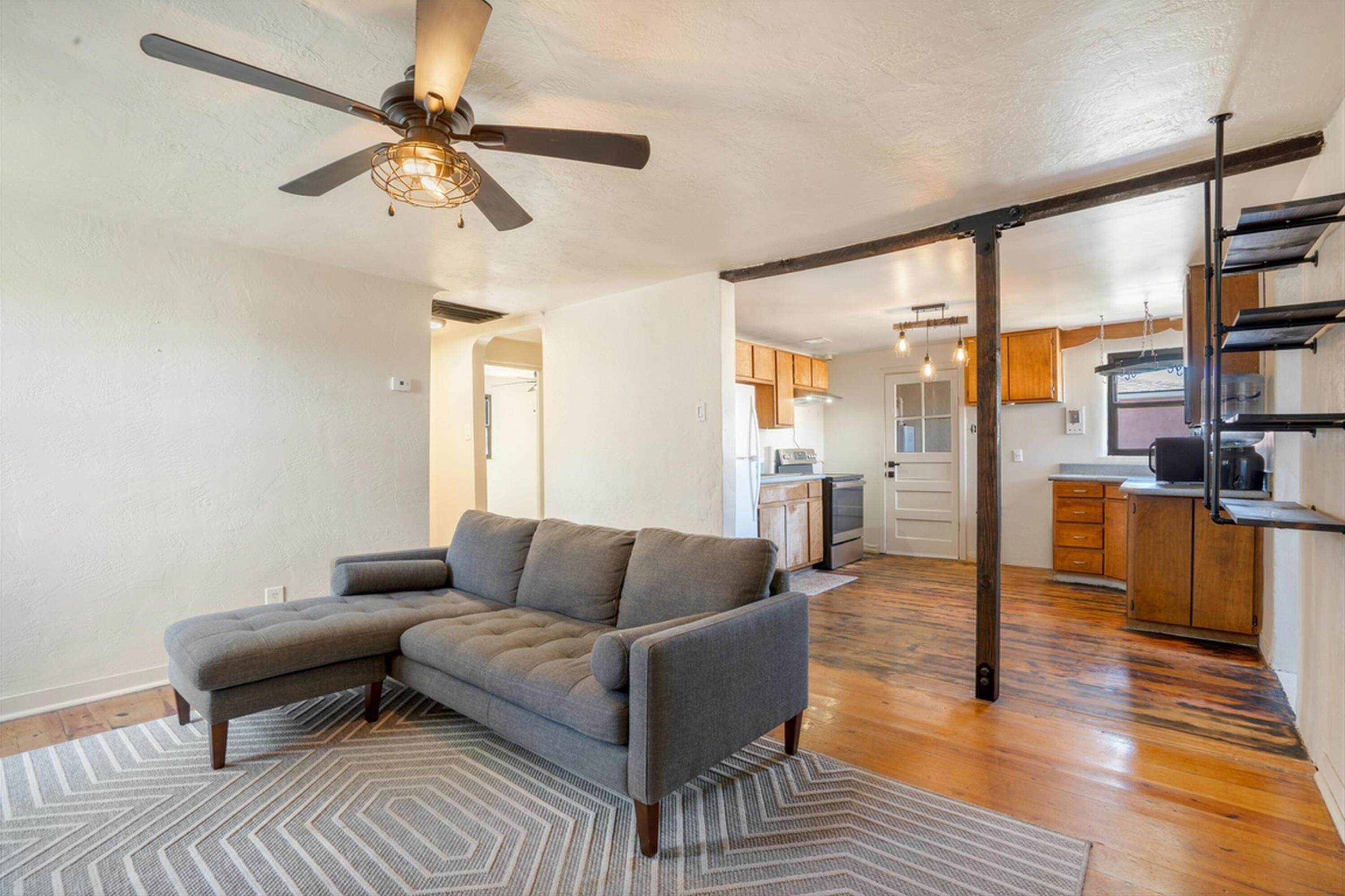 220 San Andres Avenue NW