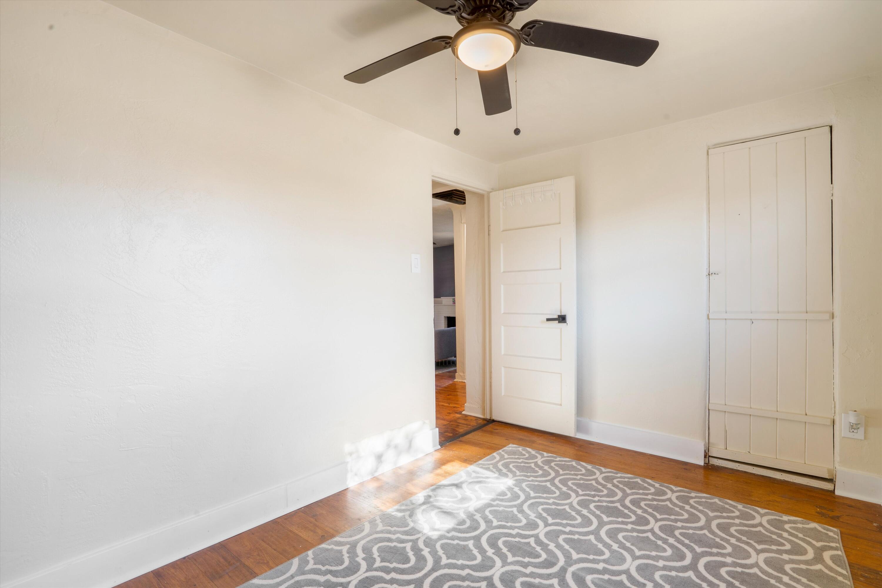 220 San Andres Avenue NW