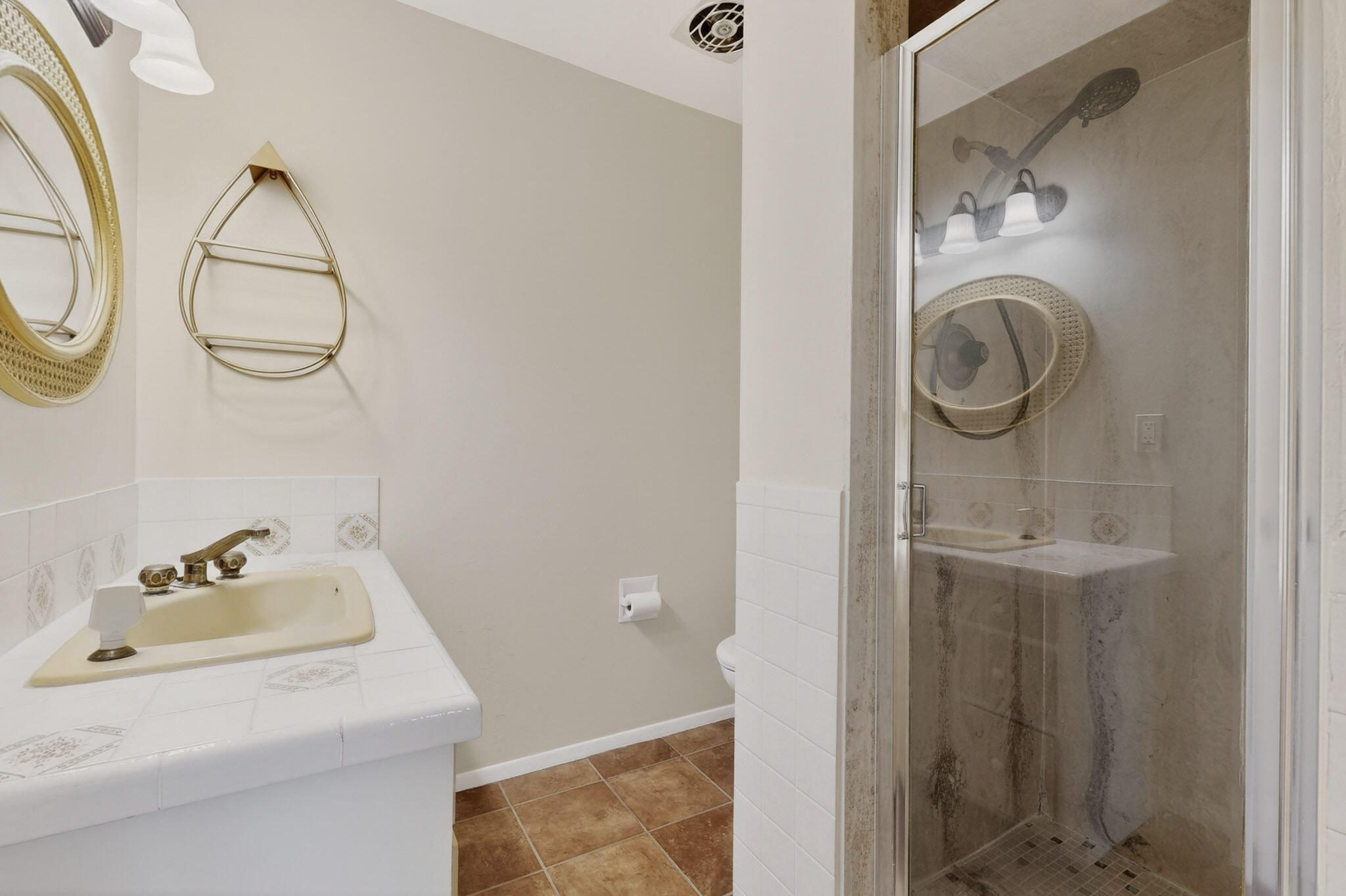 202 Placitas Road NE