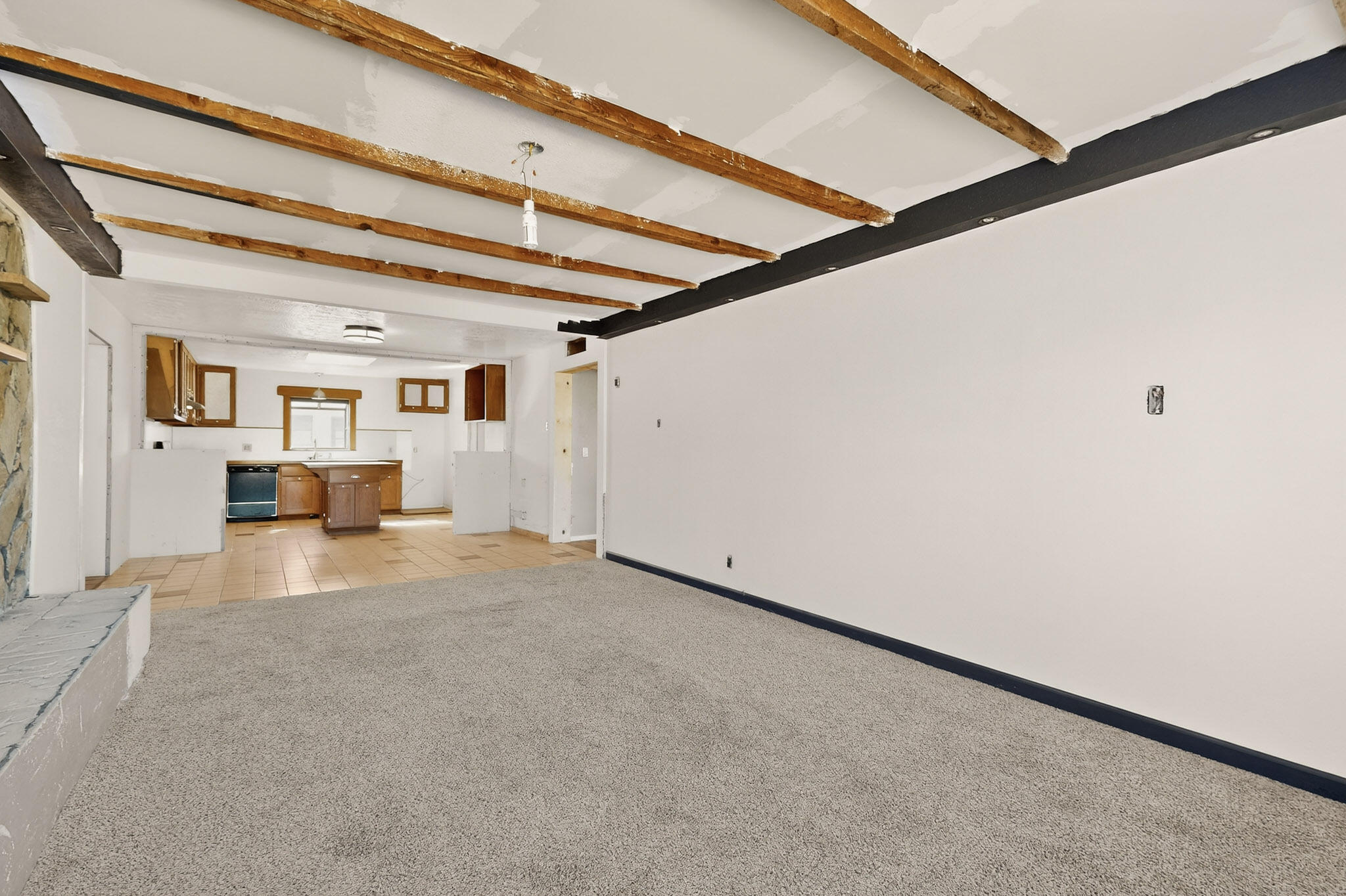 202 Placitas Road NE