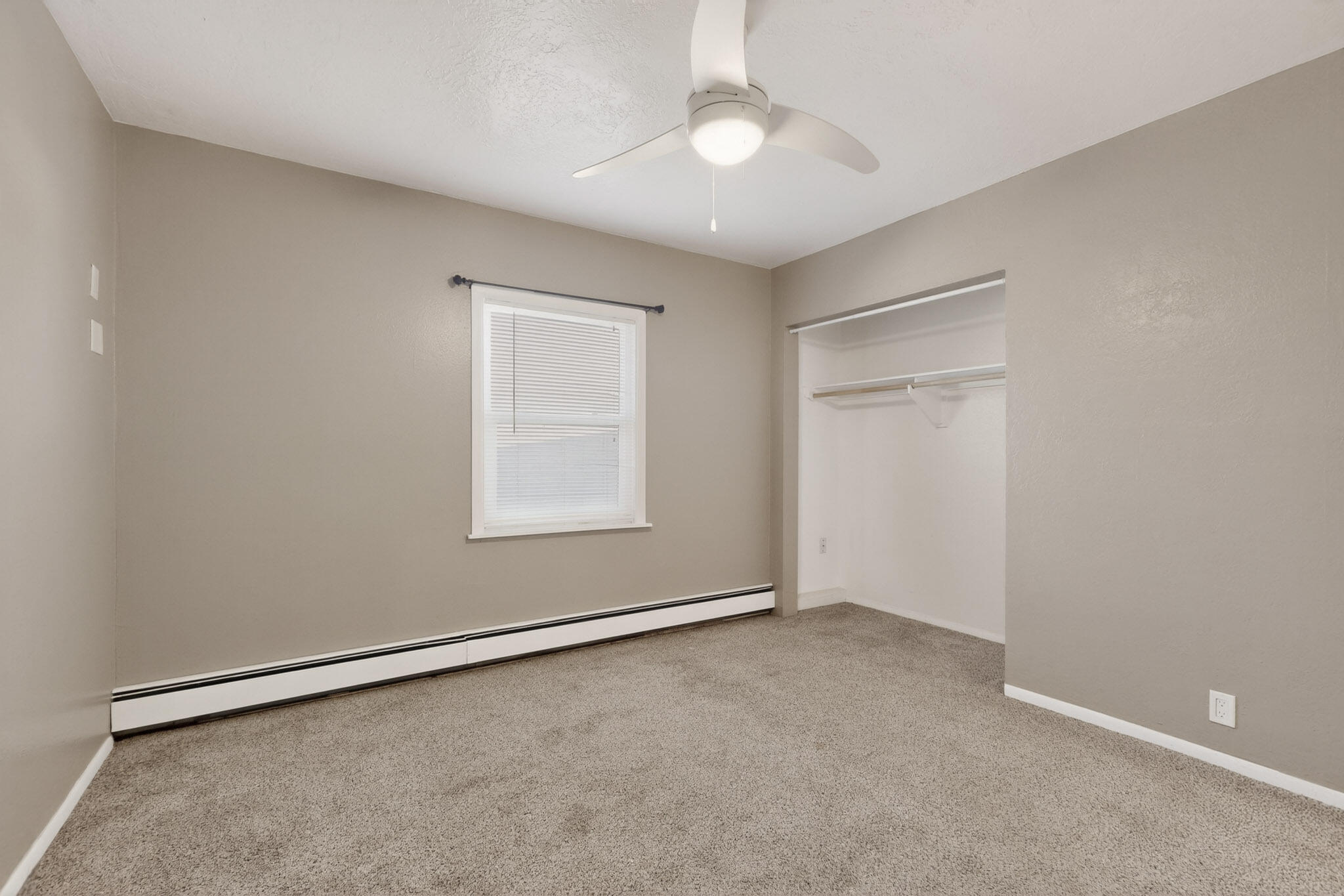 202 Placitas Road NE