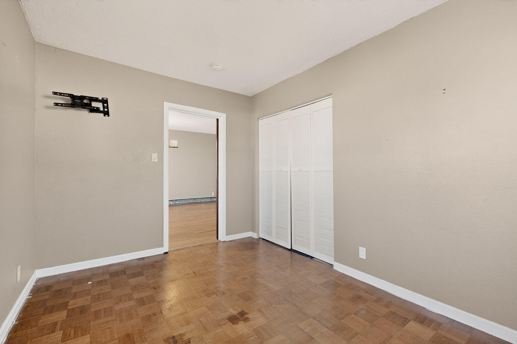 202 Placitas Road NE