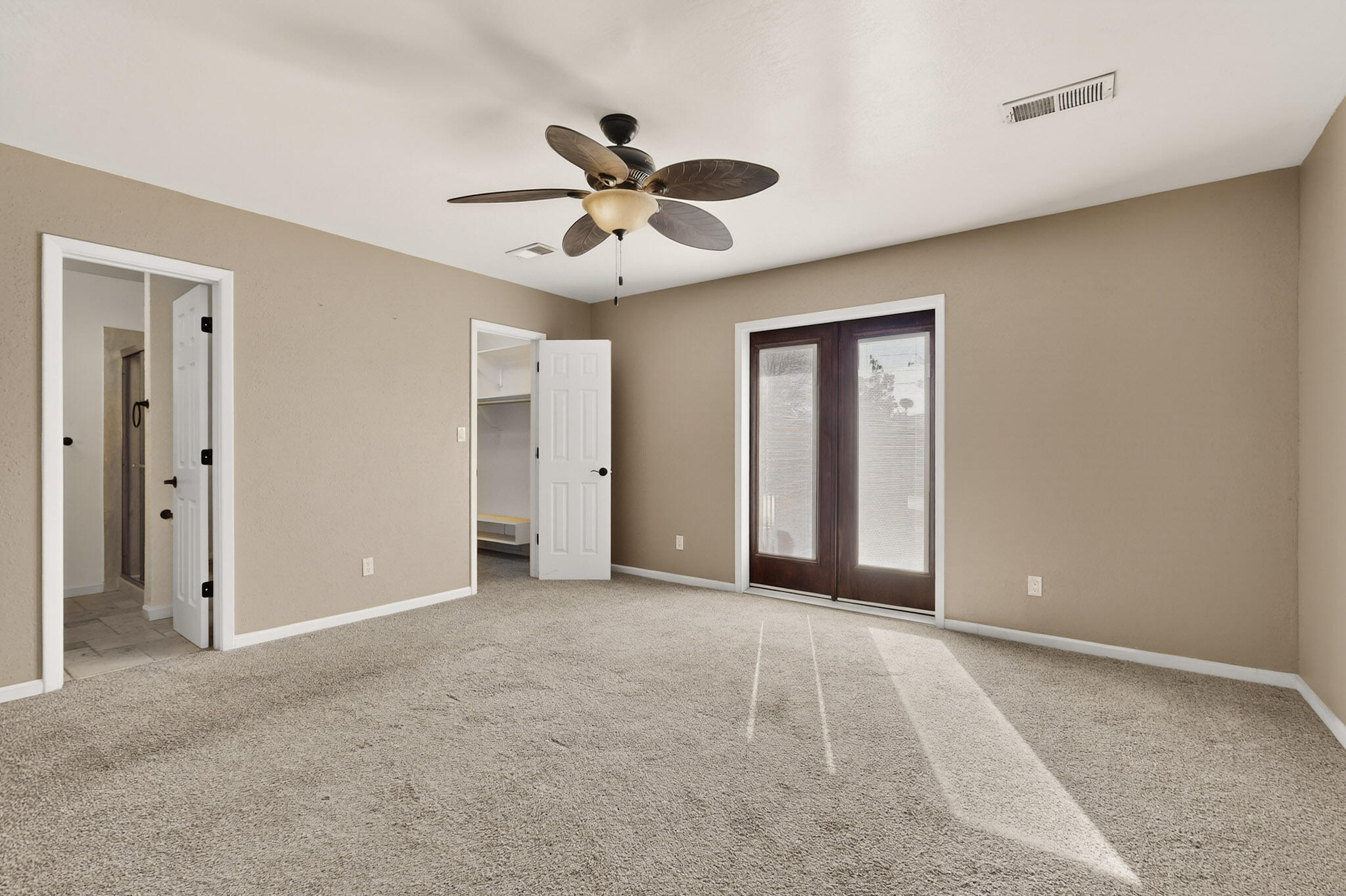 202 Placitas Road NE