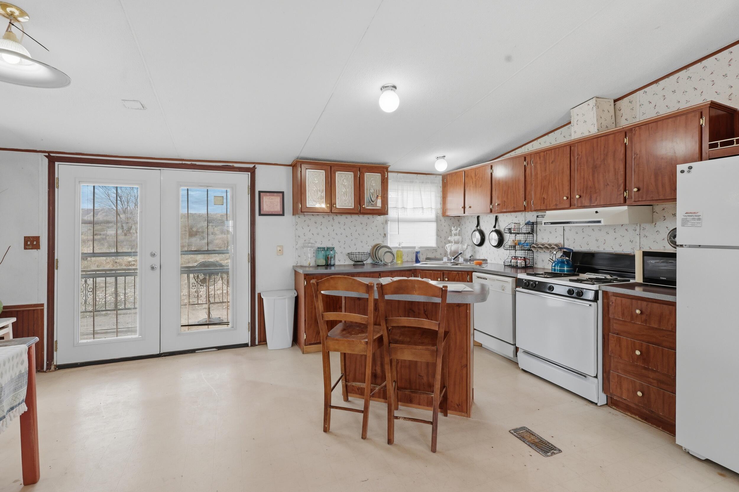 1178 Highway 116