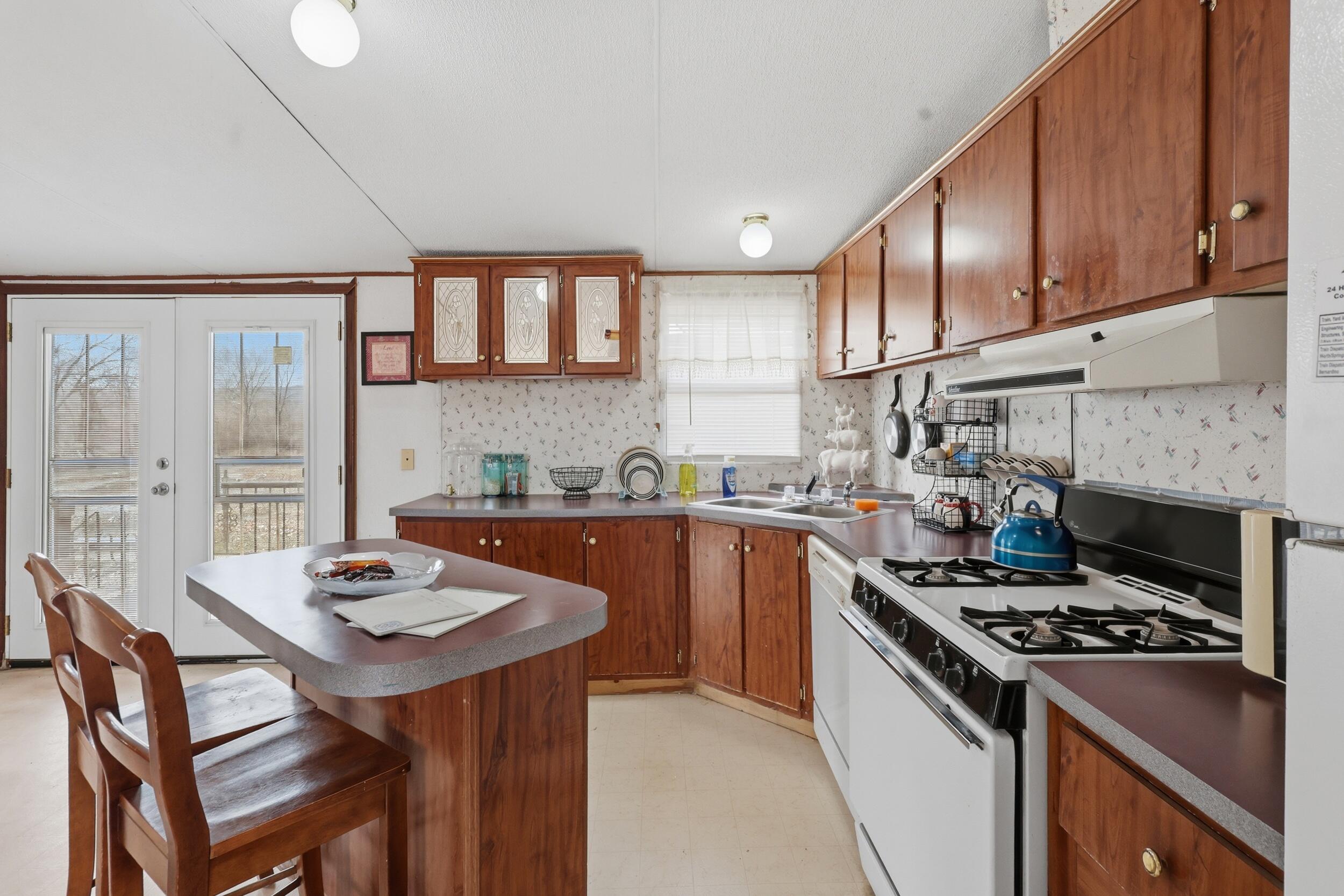 1178 Highway 116