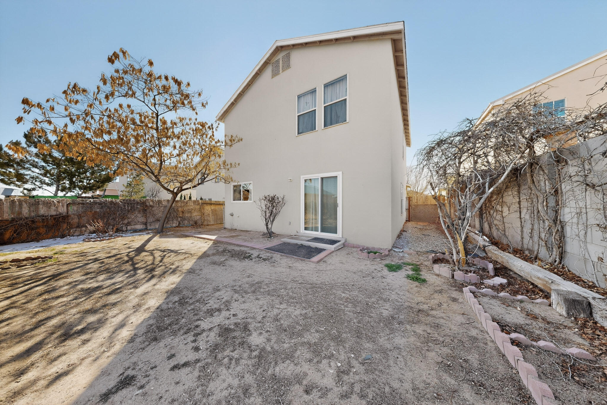 1328 Ojo Sarco Street SW