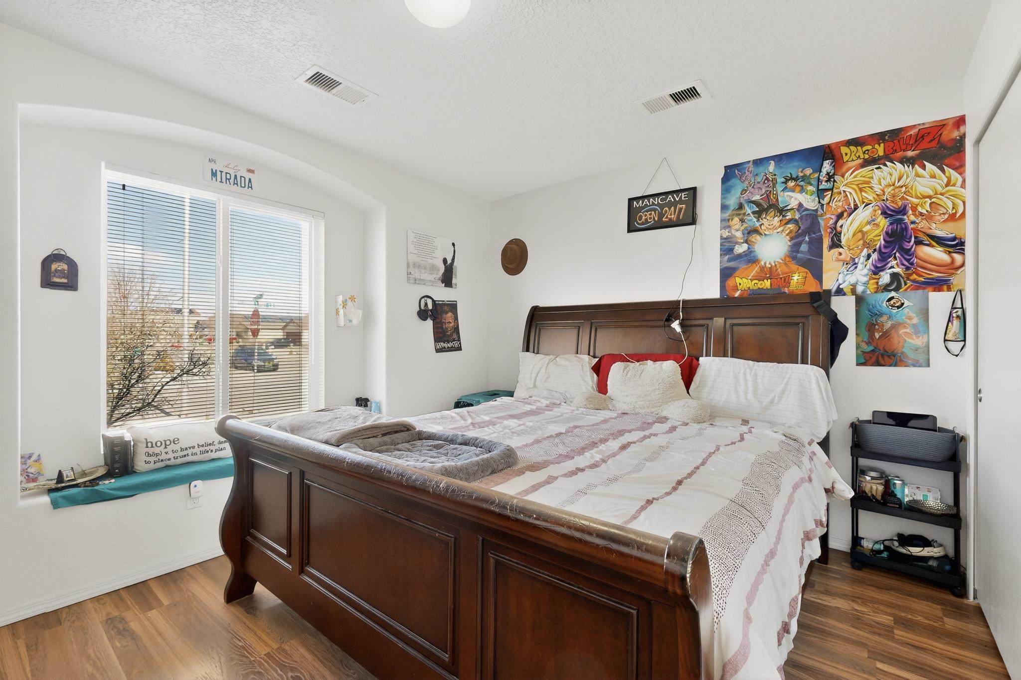 103 Oakwood Court SW