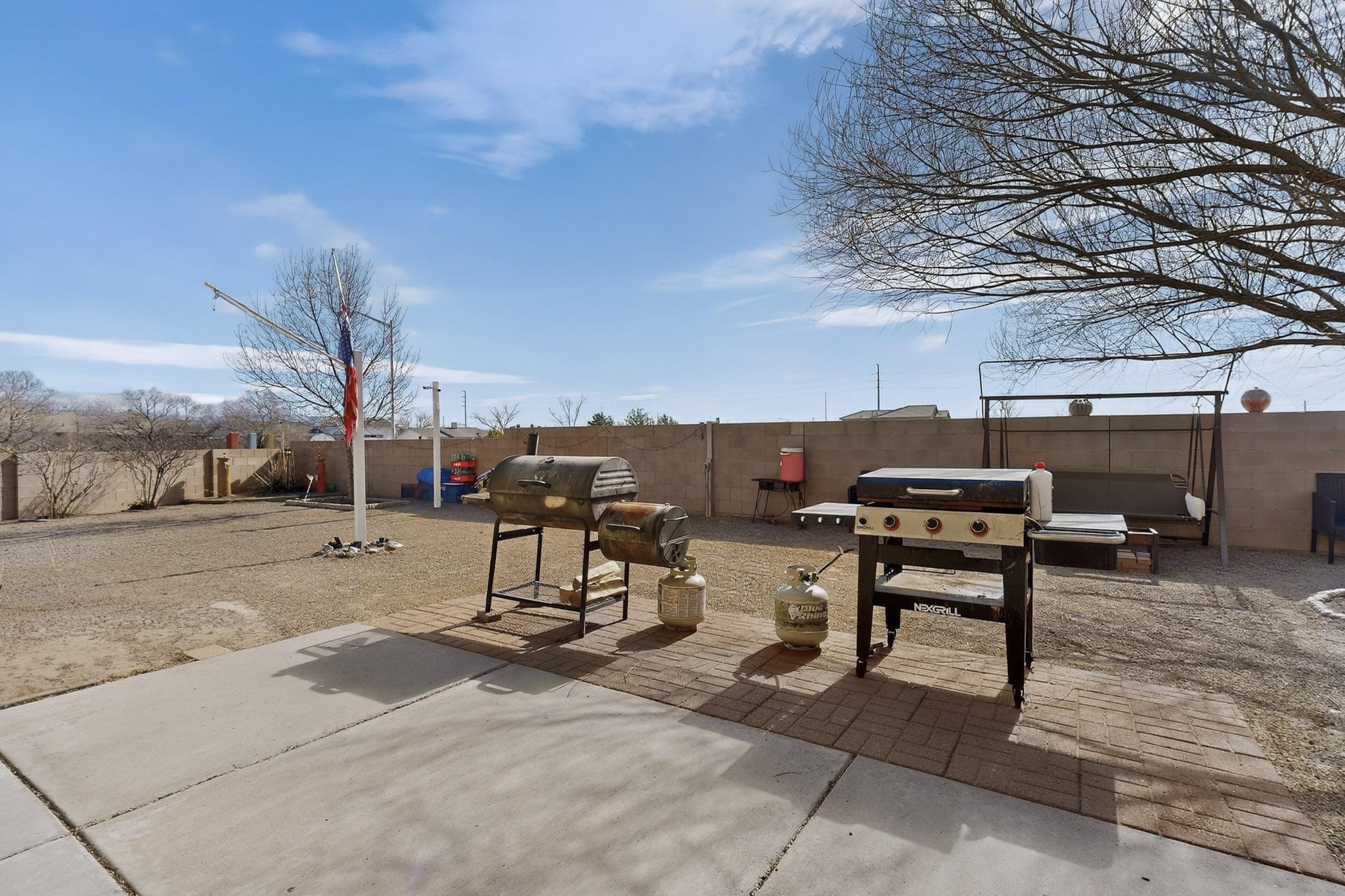 103 Oakwood Court SW