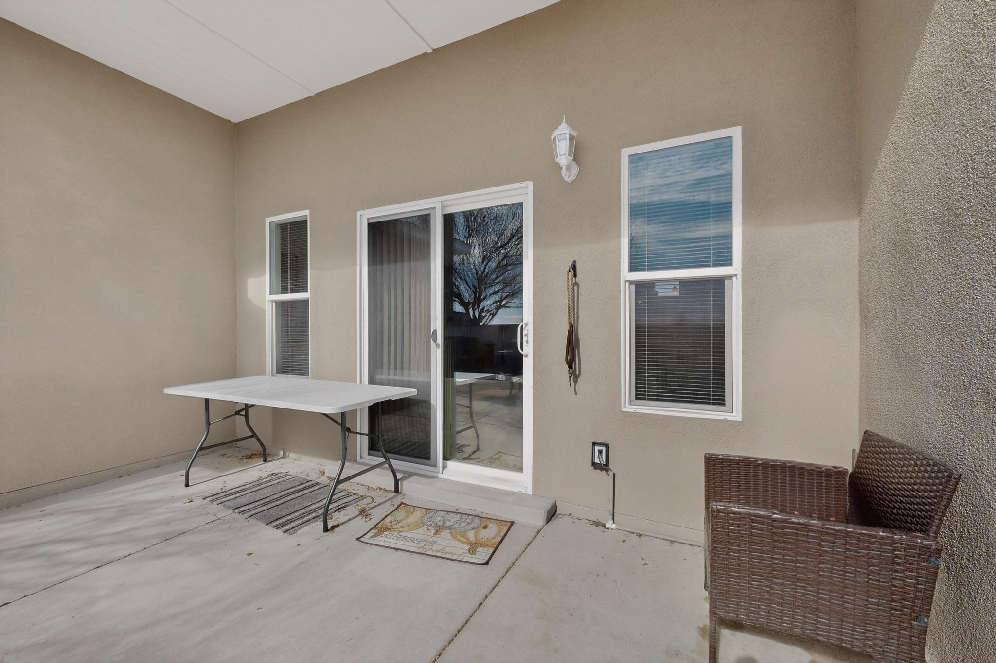103 Oakwood Court SW