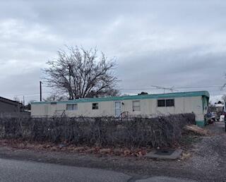 513 Garduno Drive NW