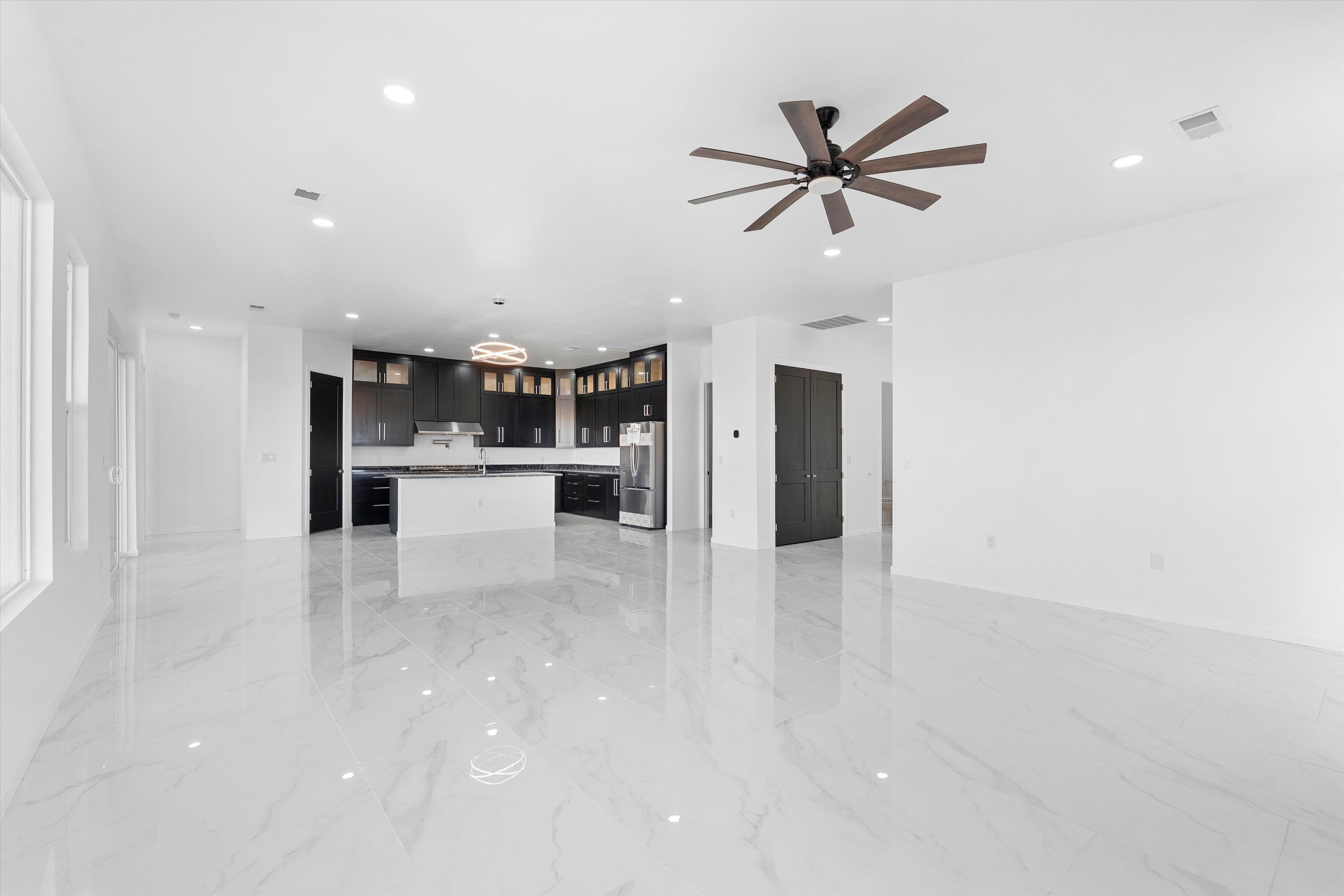 1521 MONTERREY Road NE