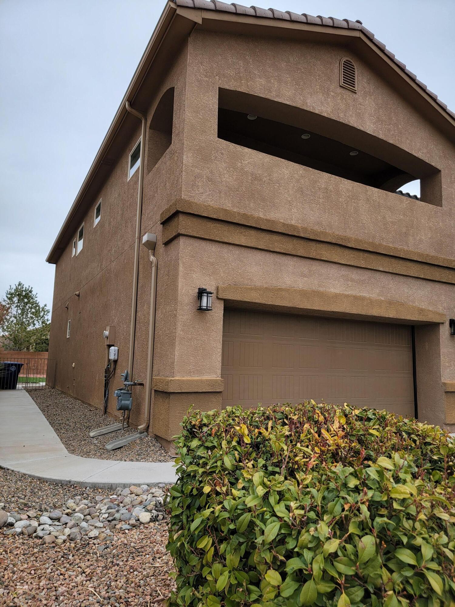 8509 Mock Heather Road NW