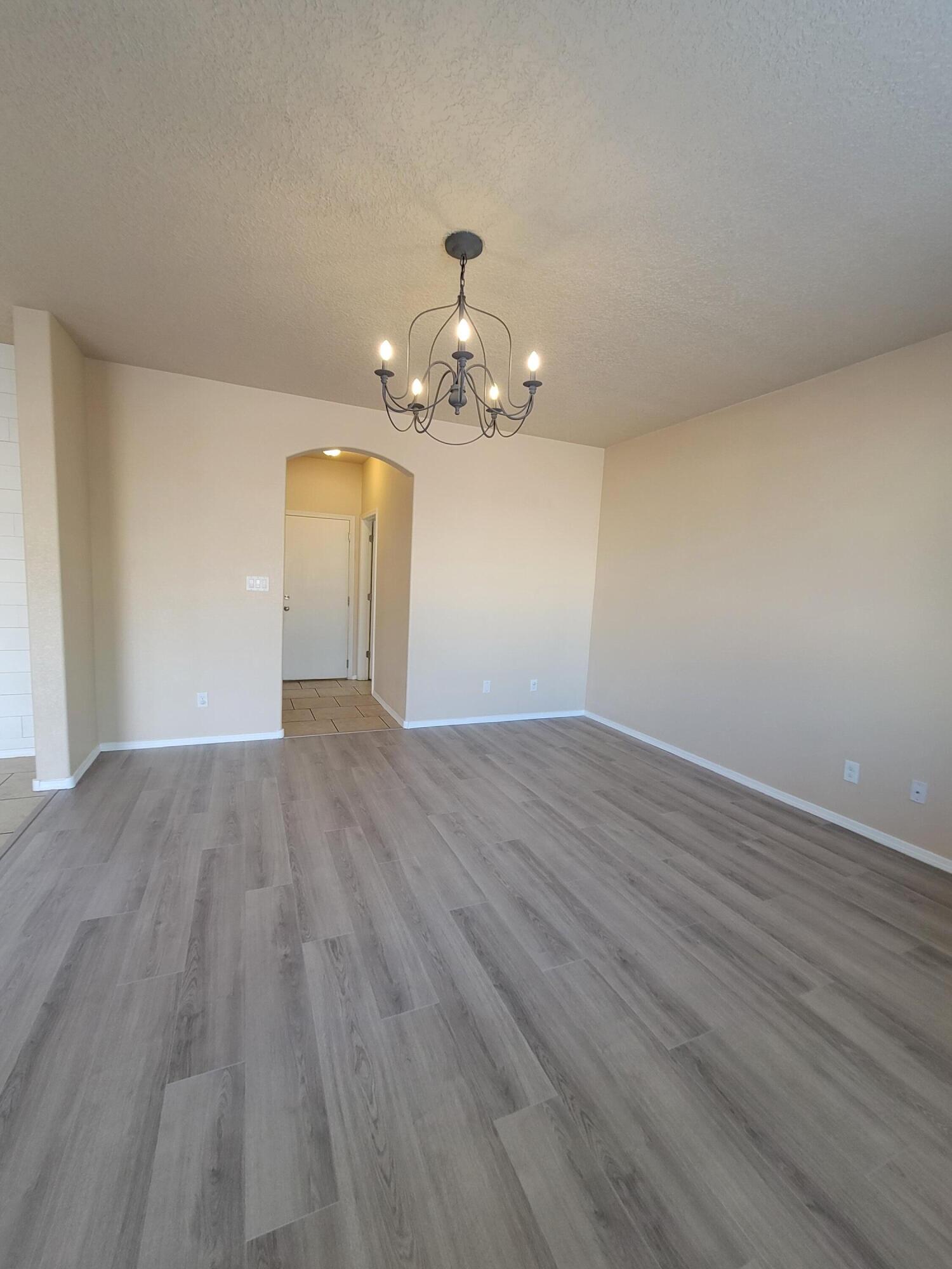 8509 Mock Heather Road NW