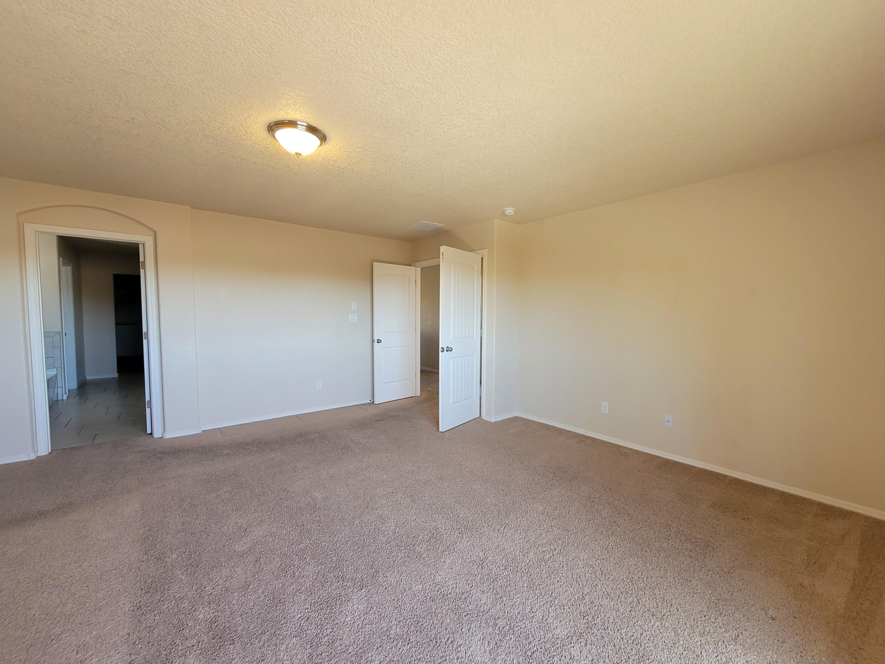 8509 Mock Heather Road NW