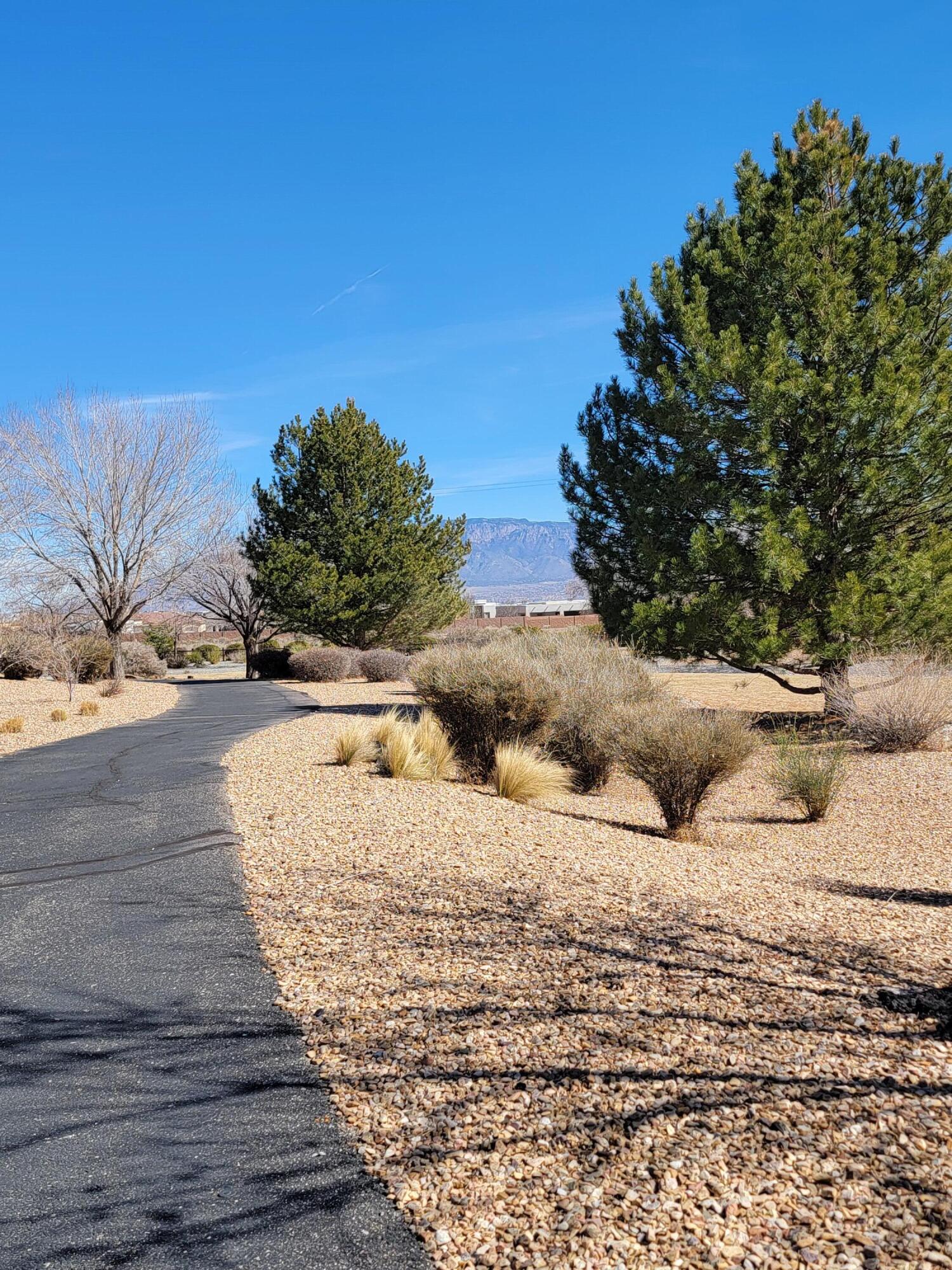 8509 Mock Heather Road NW