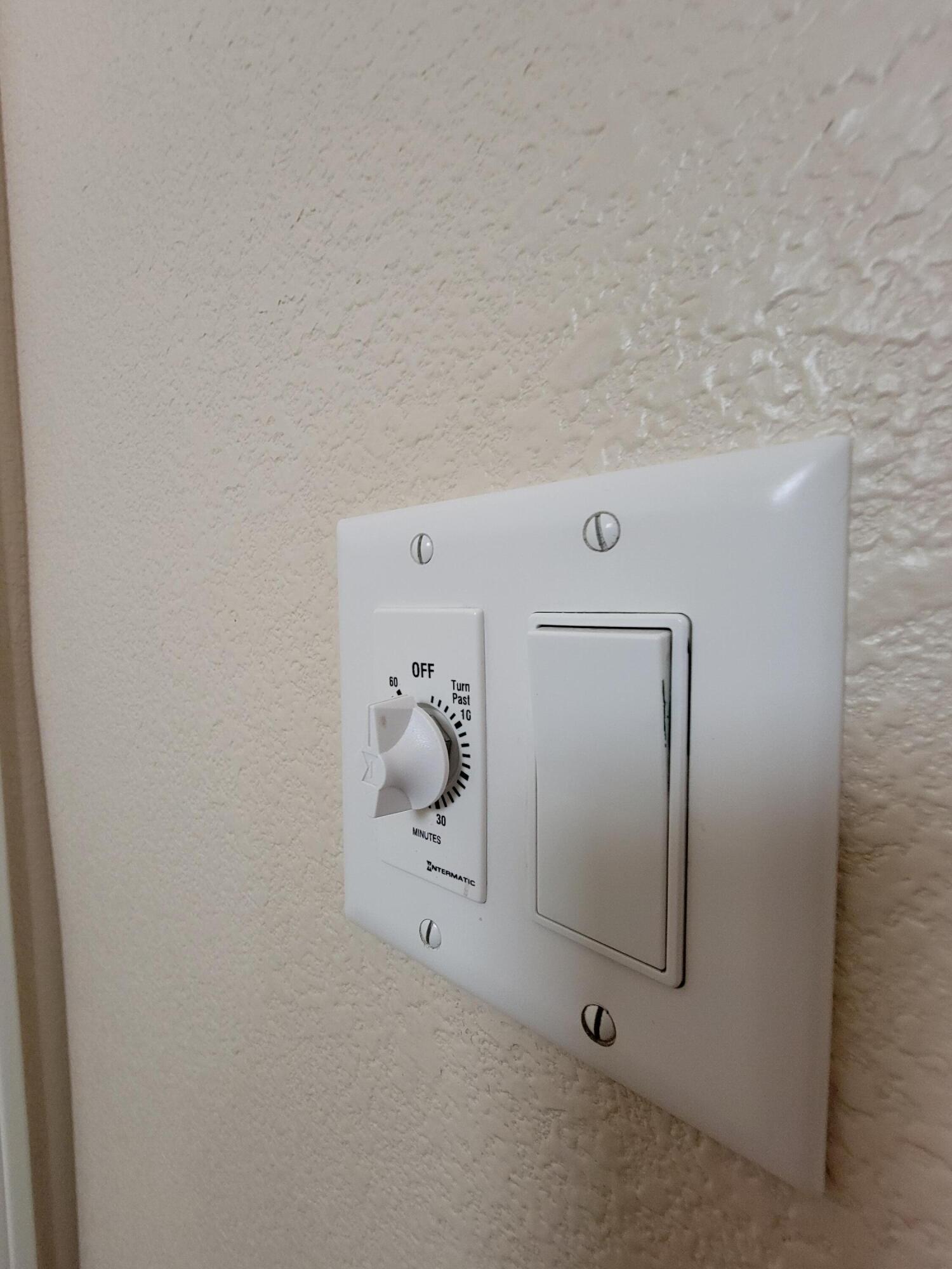 8509 Mock Heather Road NW