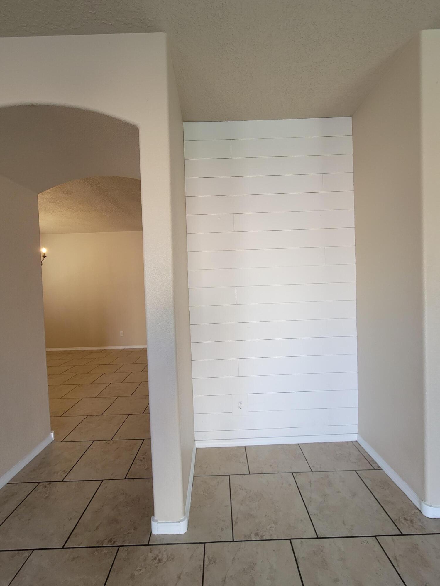 8509 Mock Heather Road NW