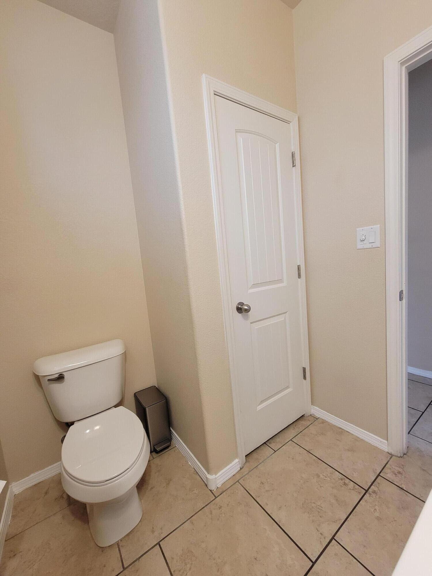 8509 Mock Heather Road NW