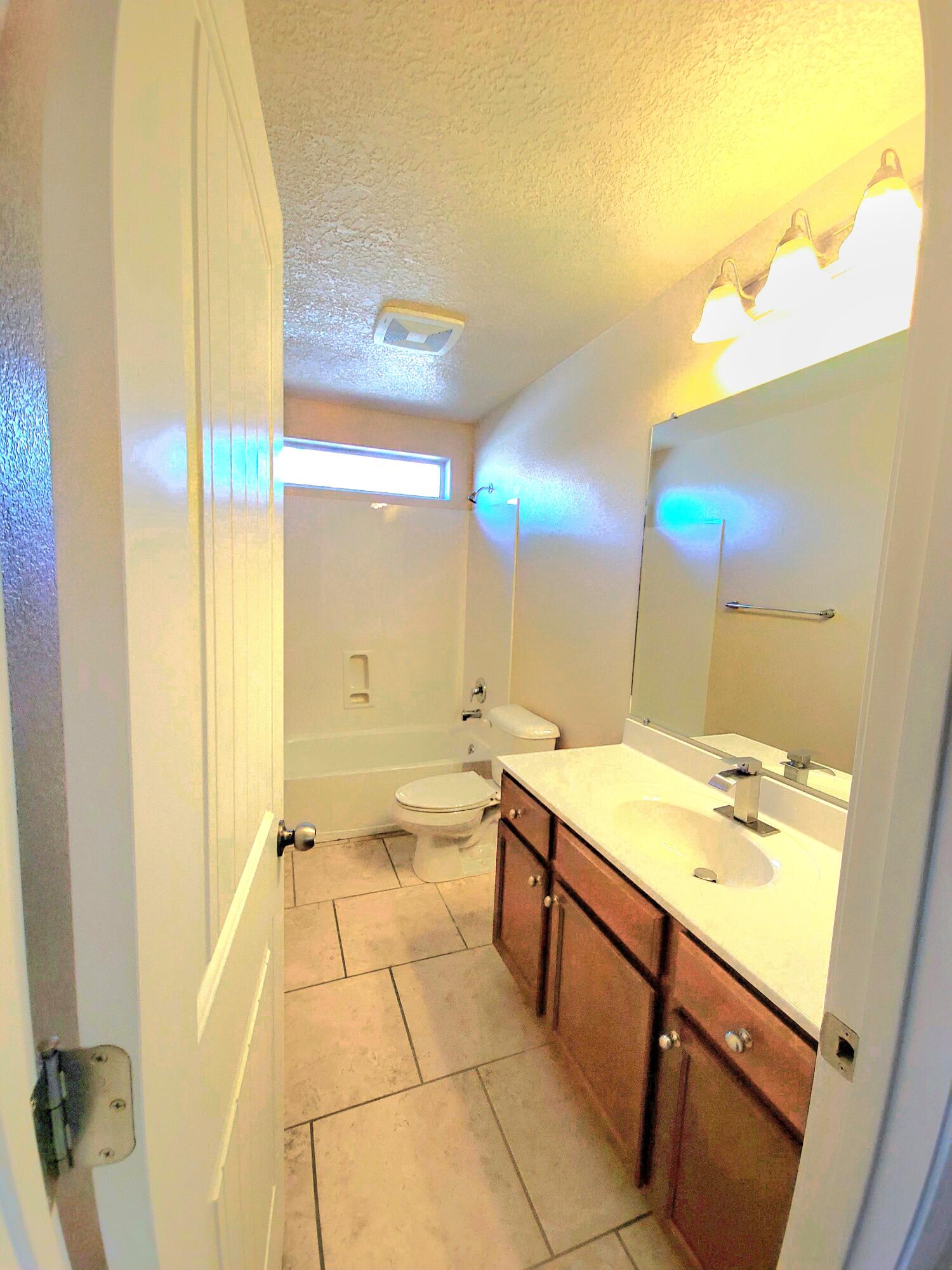 8509 Mock Heather Road NW