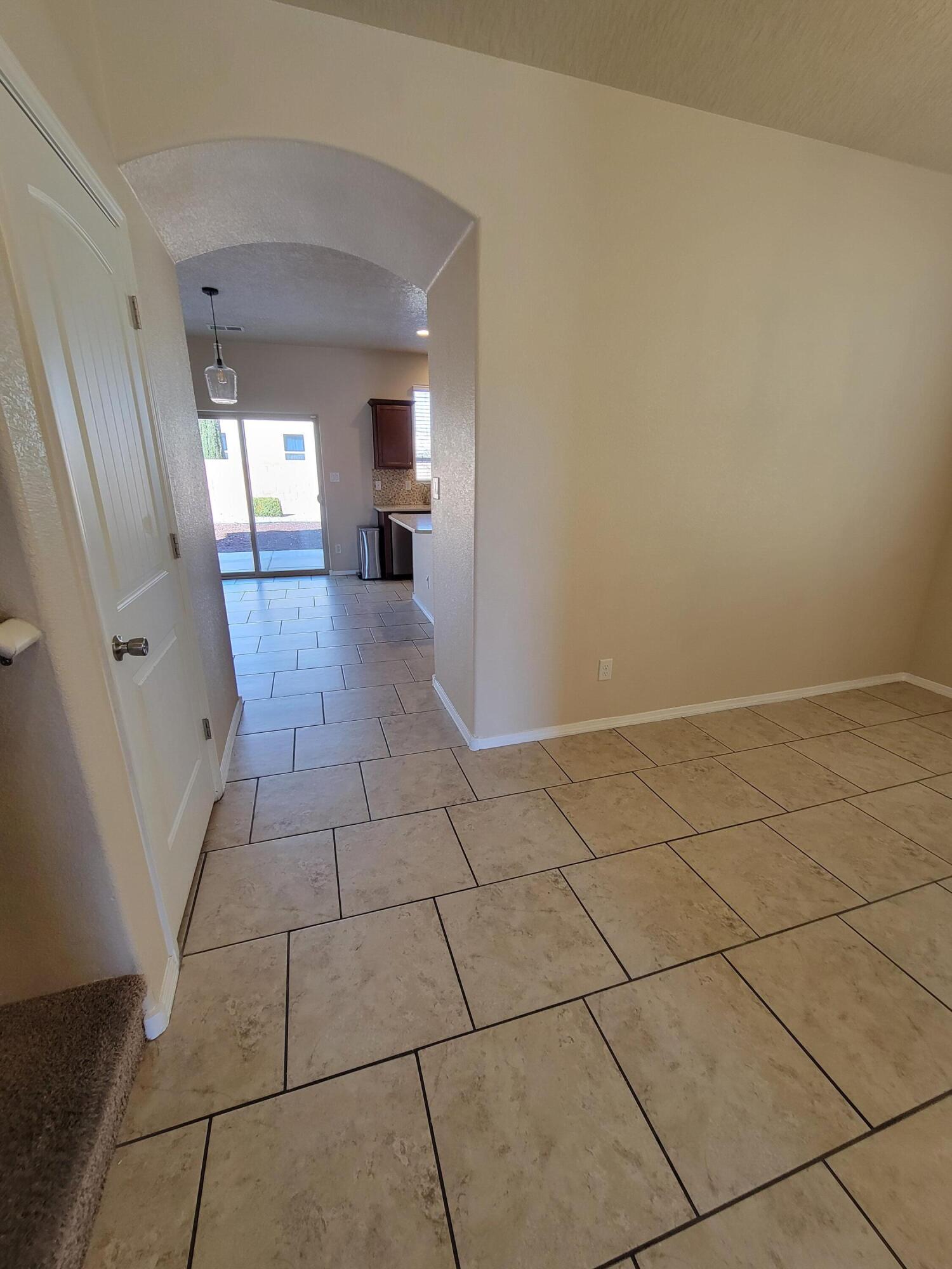 8509 Mock Heather Road NW