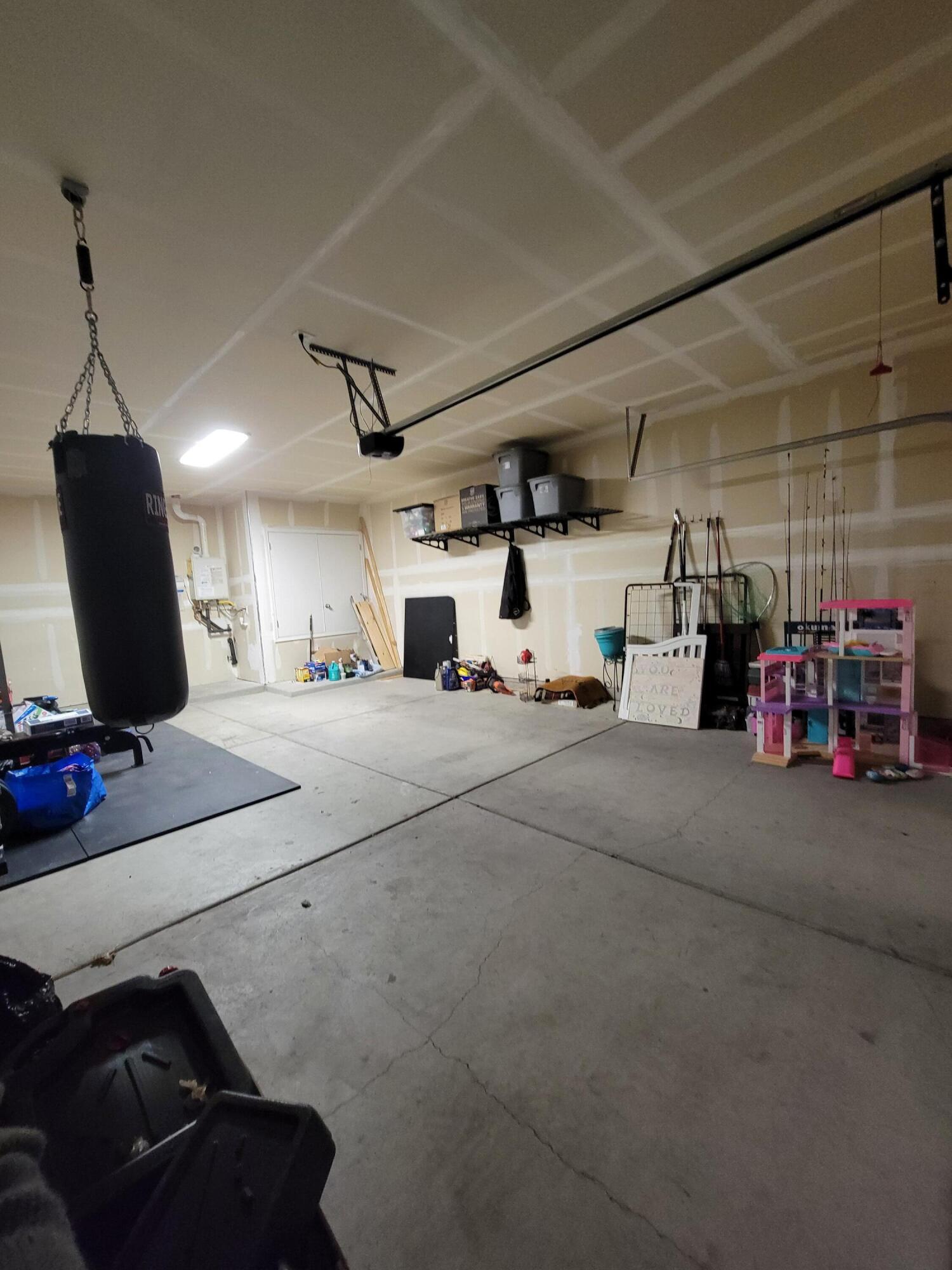 8509 Mock Heather Road NW