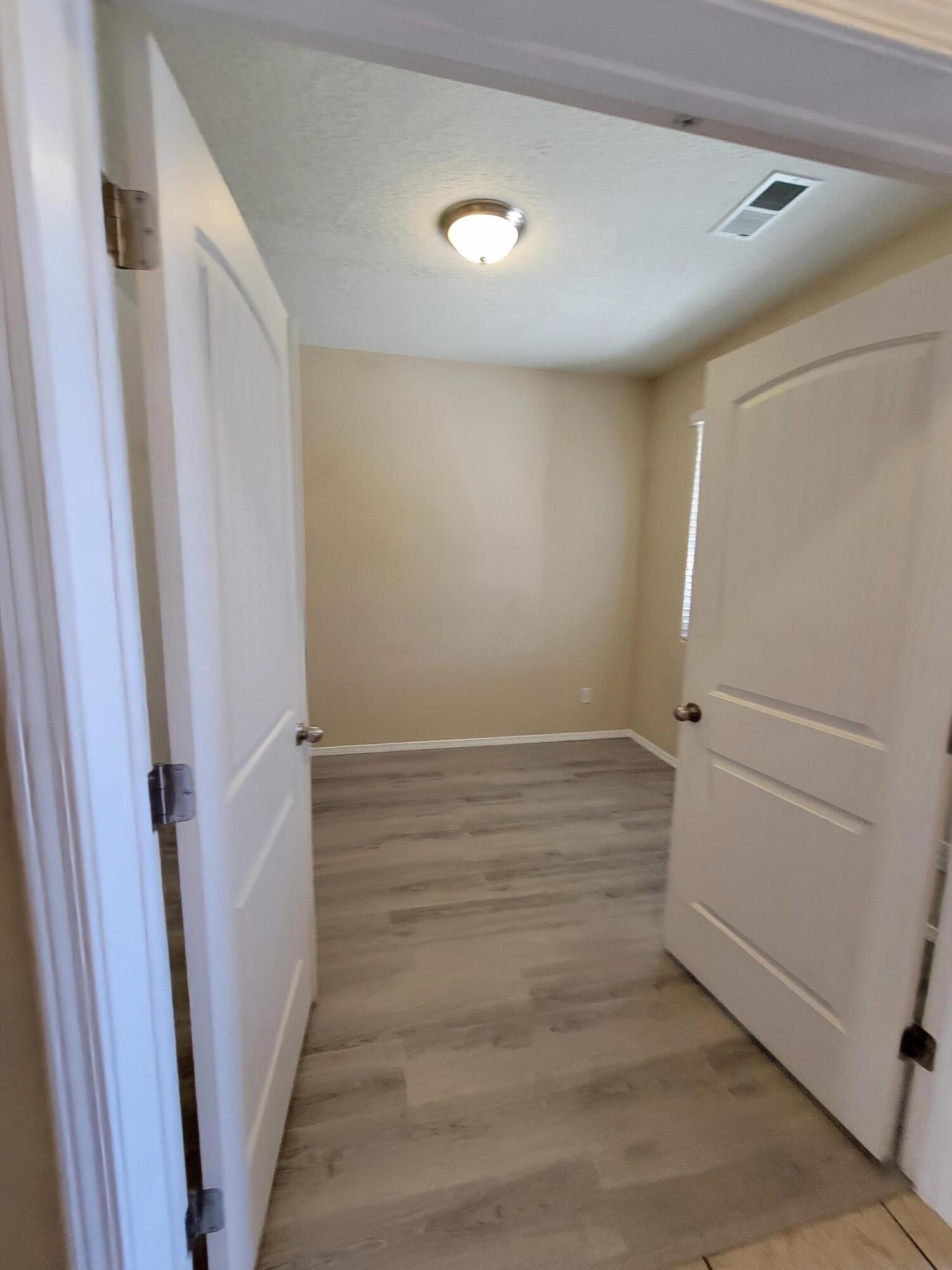 8509 Mock Heather Road NW