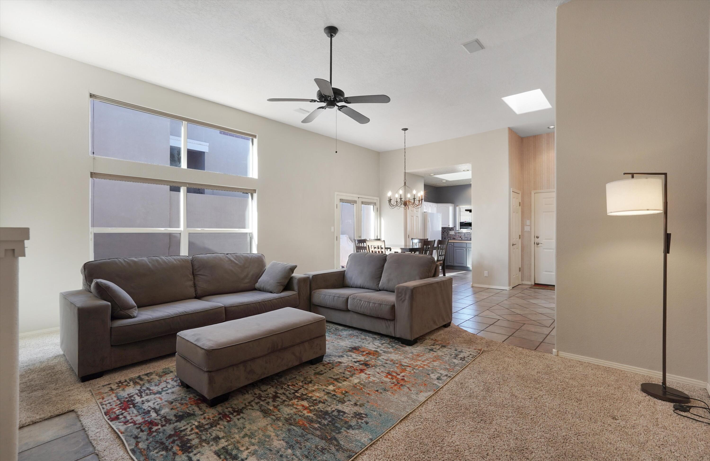 5704 Vulcan Vista Drive NE