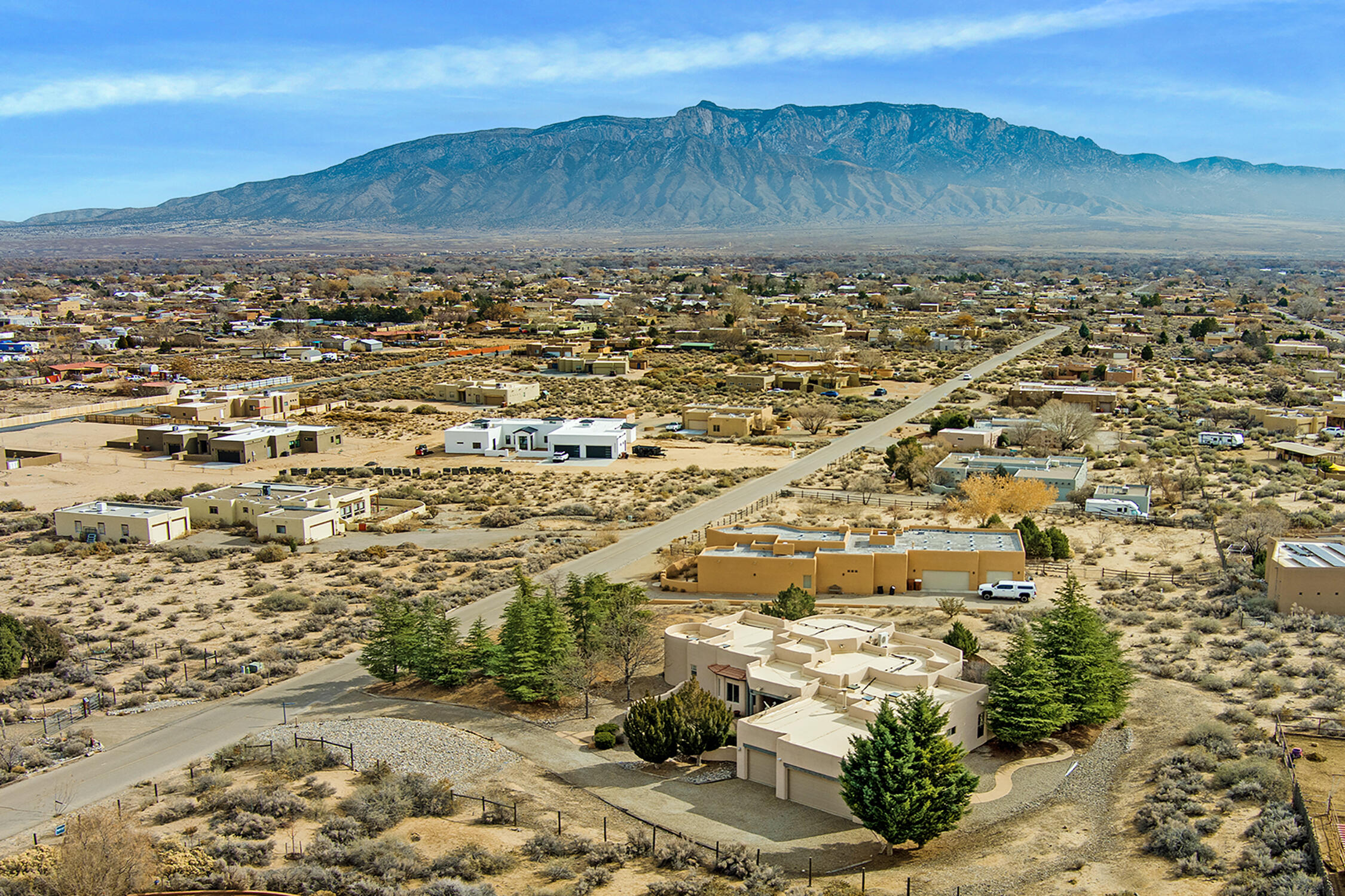 179 Tierra Encantada