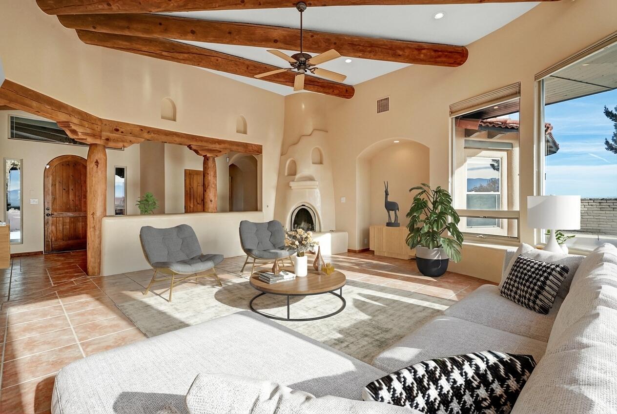 179 Tierra Encantada