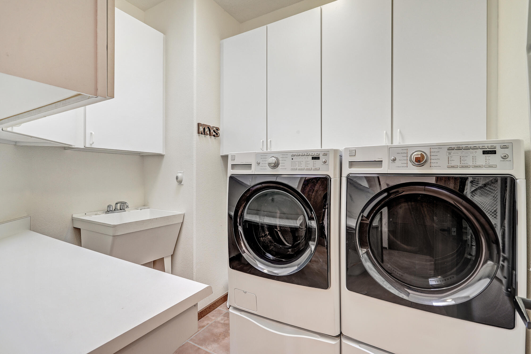 179 Tierra Encantada